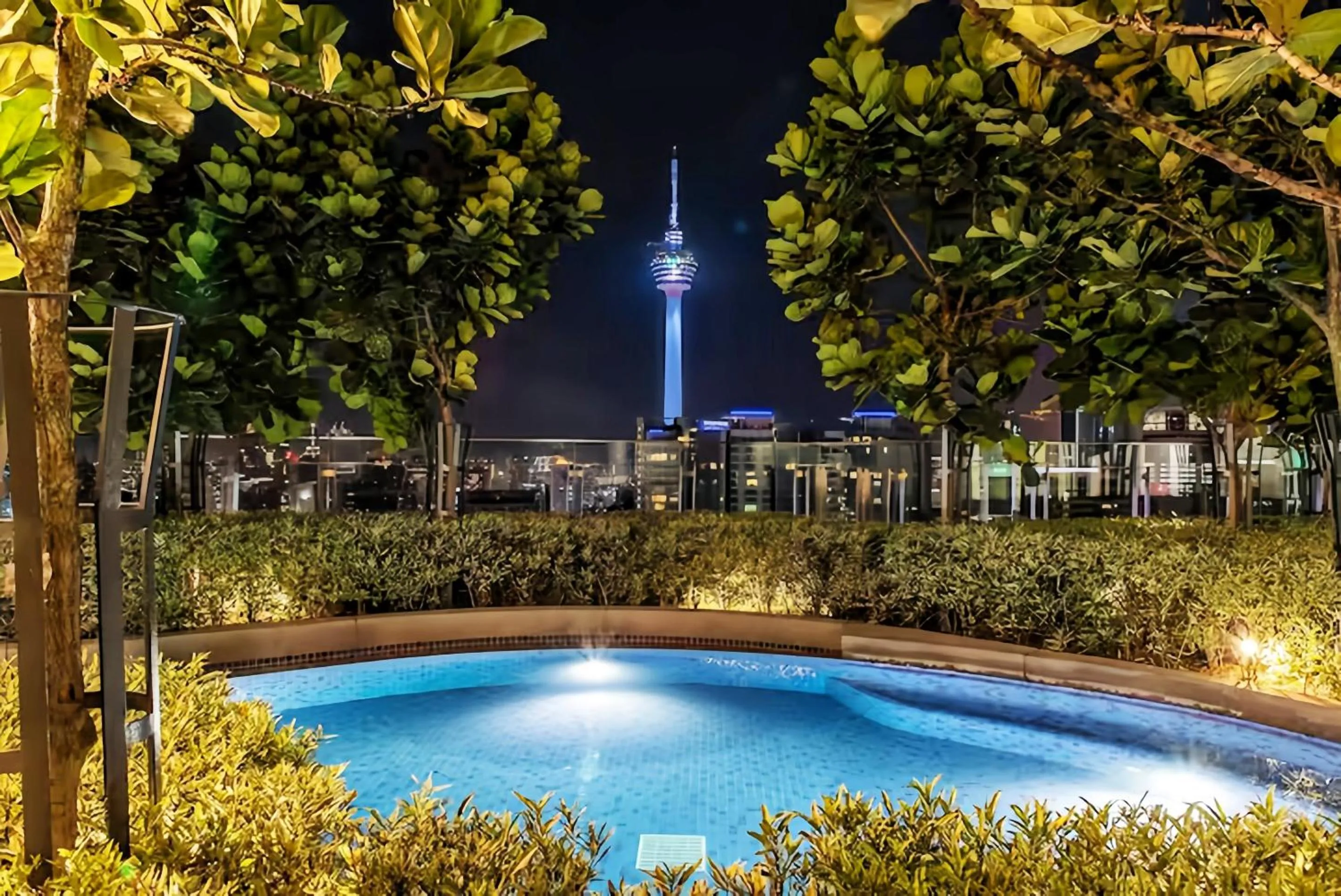 Night in The Robertson Bukit Bintang