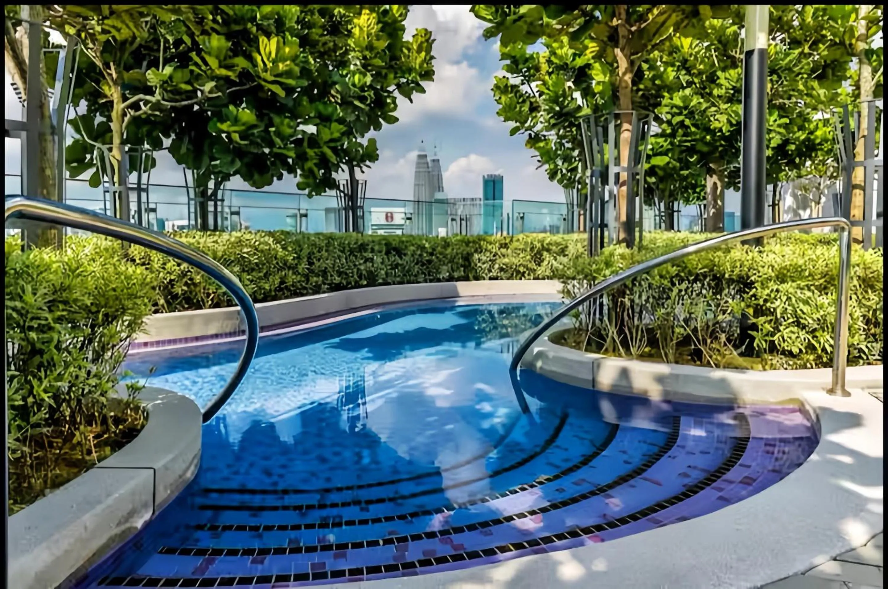 Garden in The Robertson Bukit Bintang