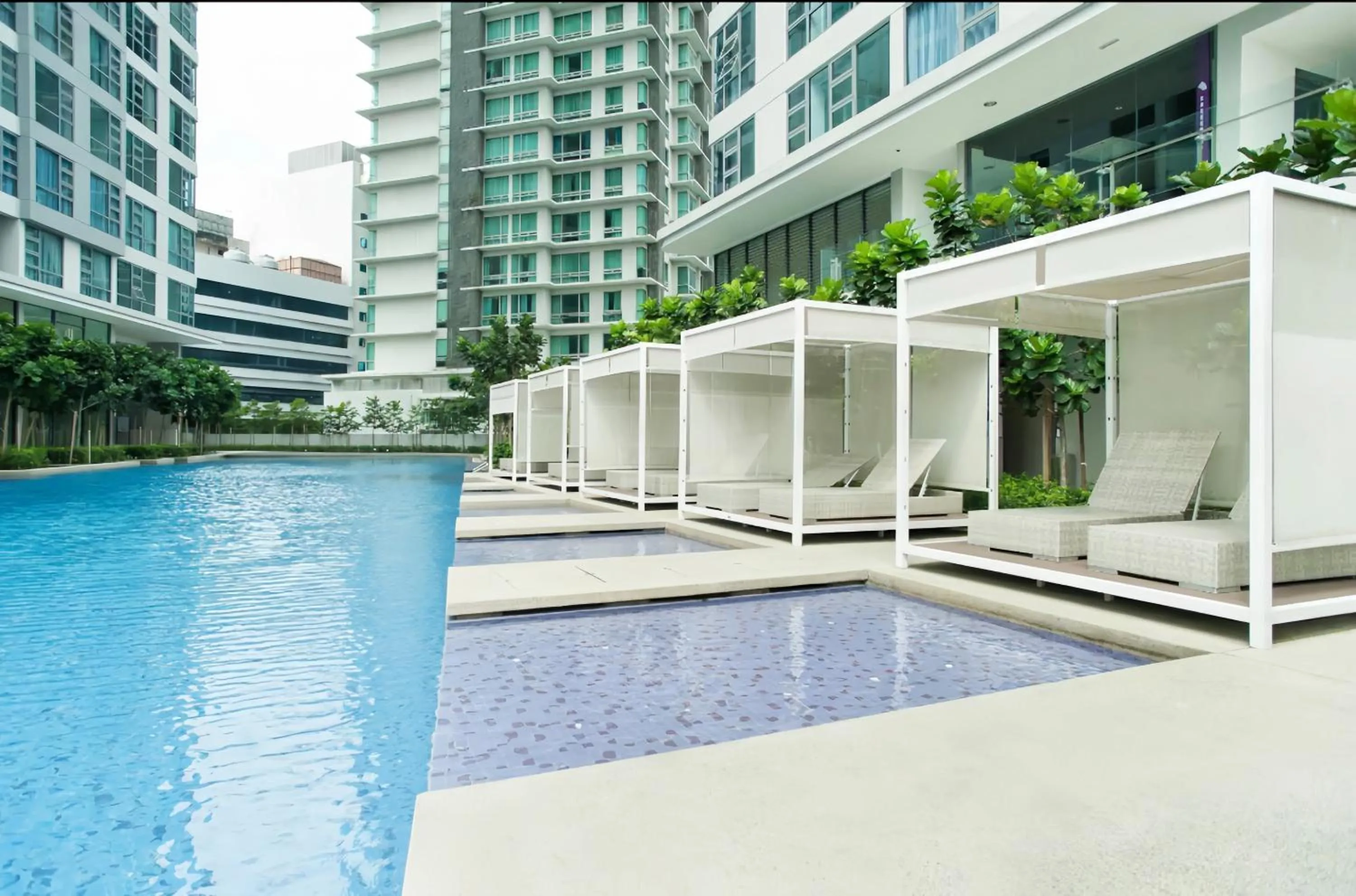 Pool view in The Robertson Bukit Bintang