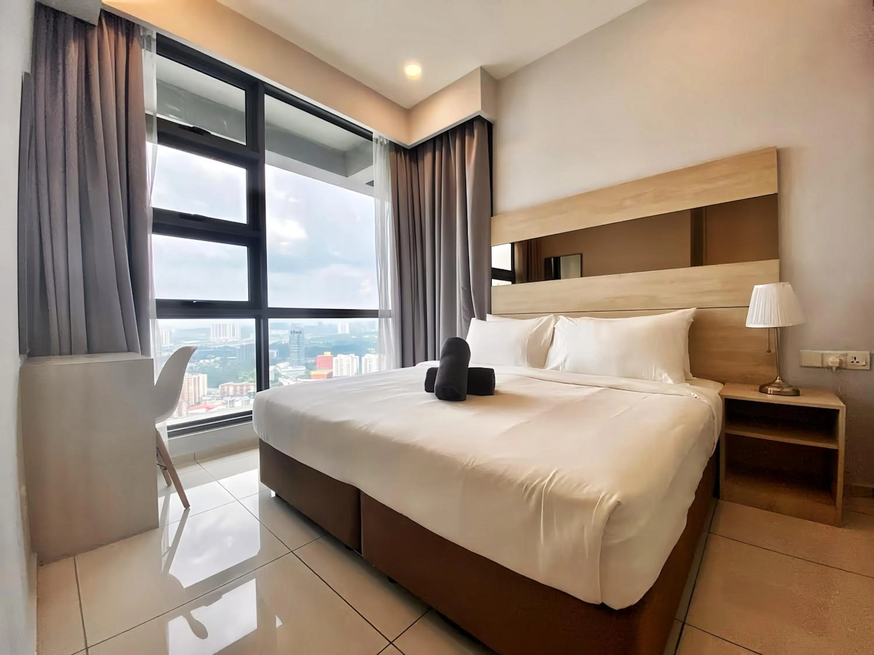 Bed in The Robertson Bukit Bintang