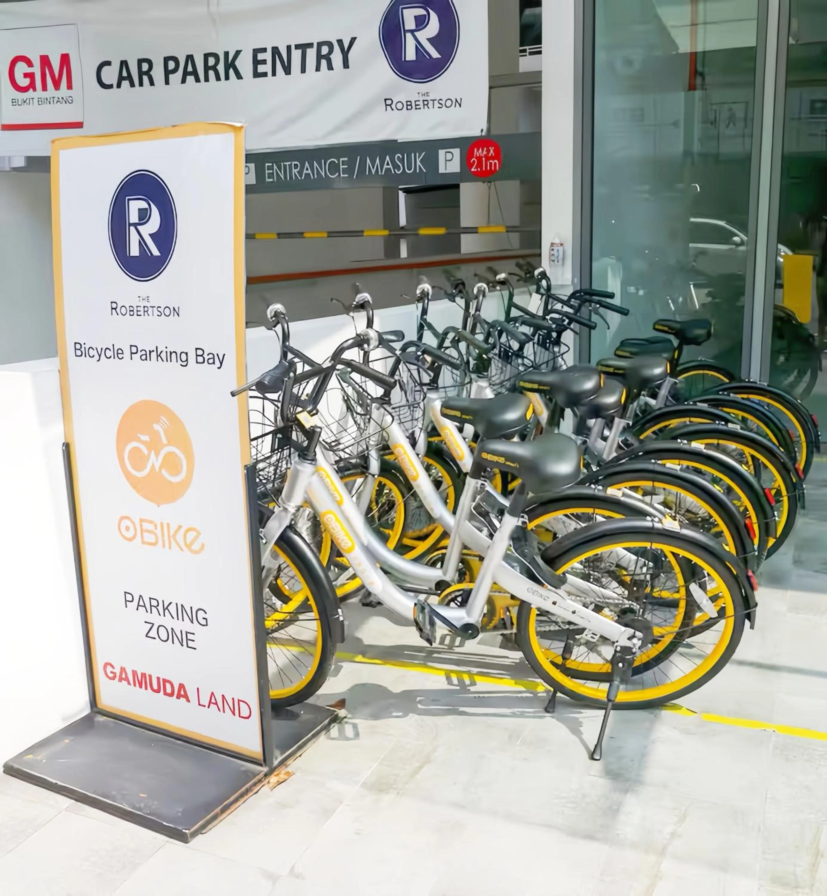 Cycling in The Robertson Bukit Bintang