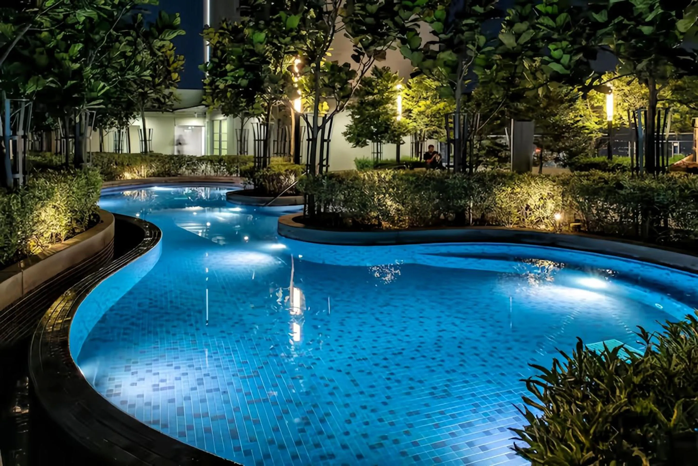 Night in The Robertson Bukit Bintang