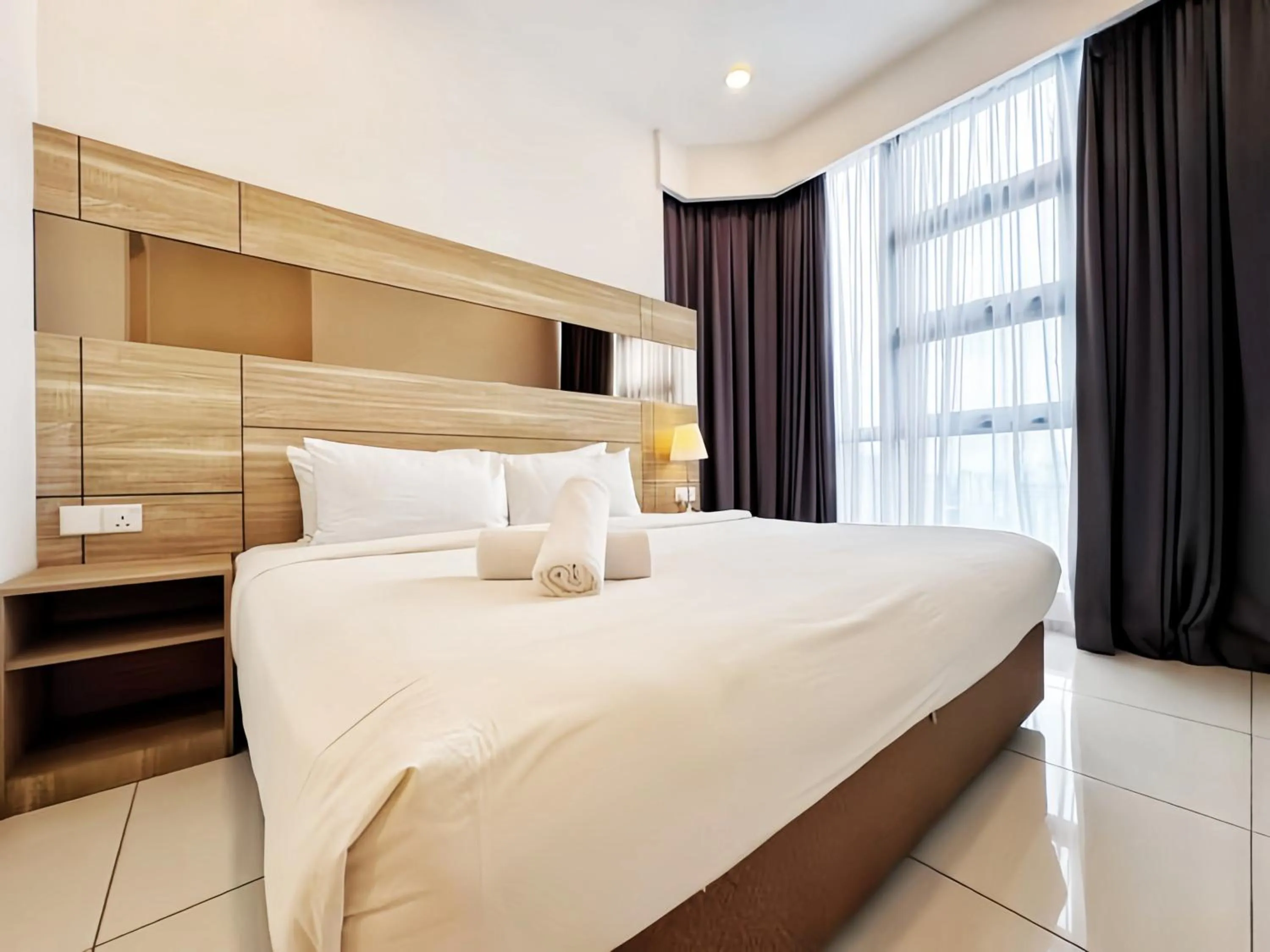 Bed in The Robertson Bukit Bintang