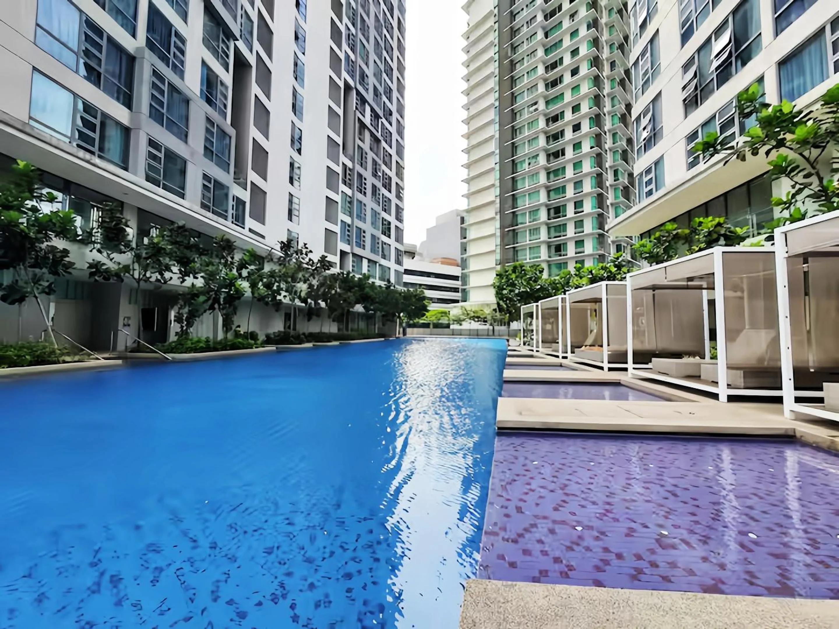 Day in The Robertson Bukit Bintang