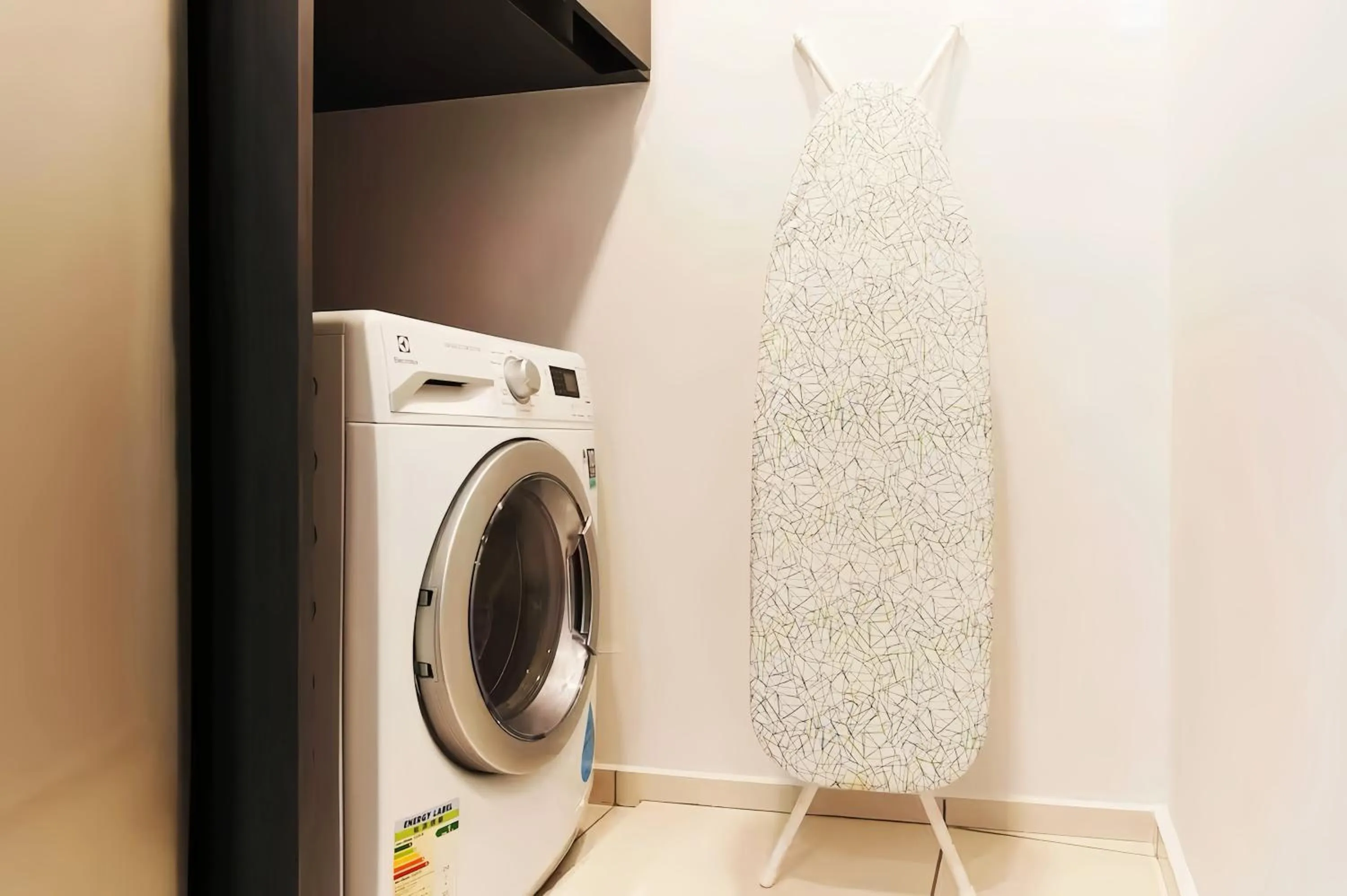 washing machine in The Robertson Bukit Bintang