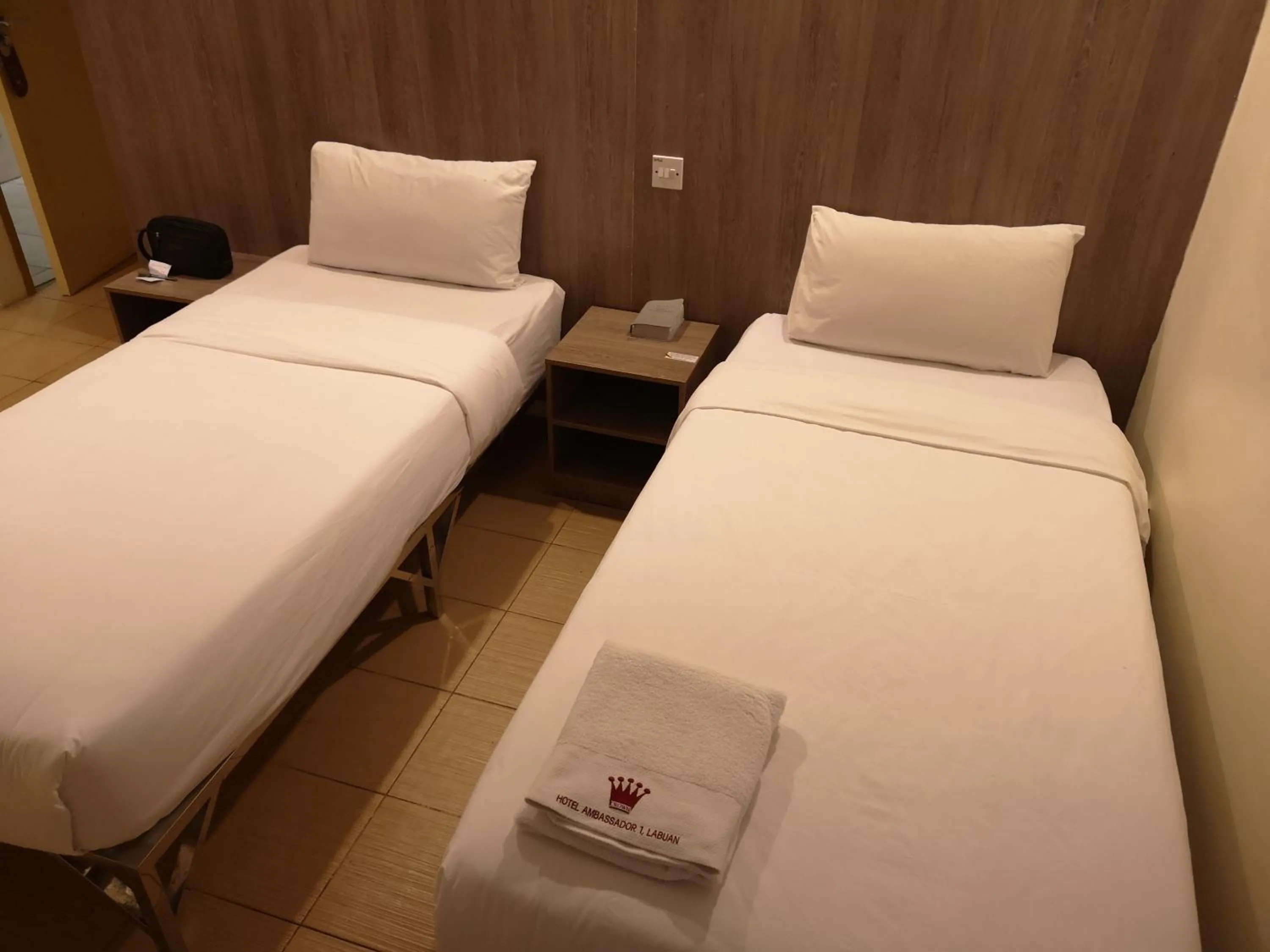 Superior Twin Room in HOTEL AMBASSADOR 1