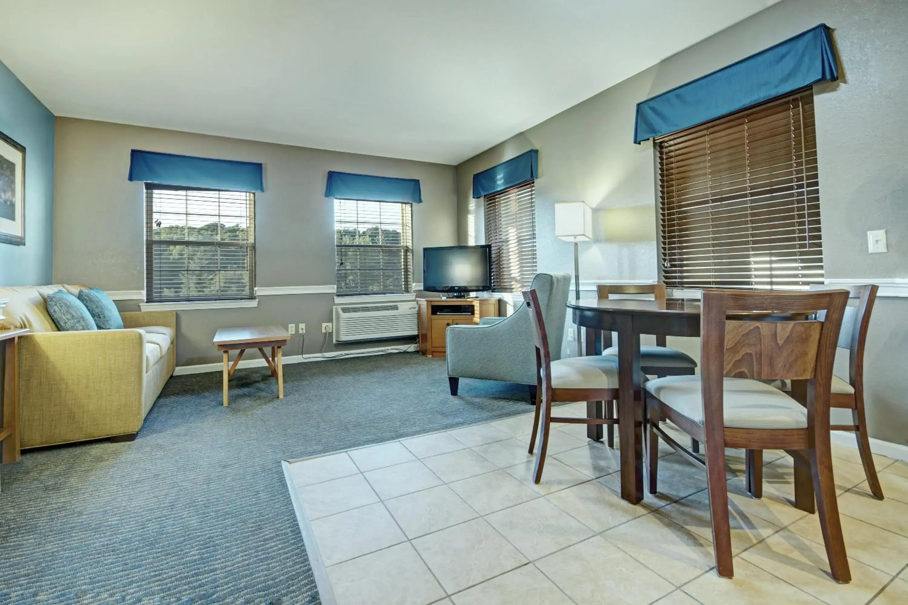 Living room in Club Wyndham Bentley Brook Living room in Club Wyndham Bentley Brook