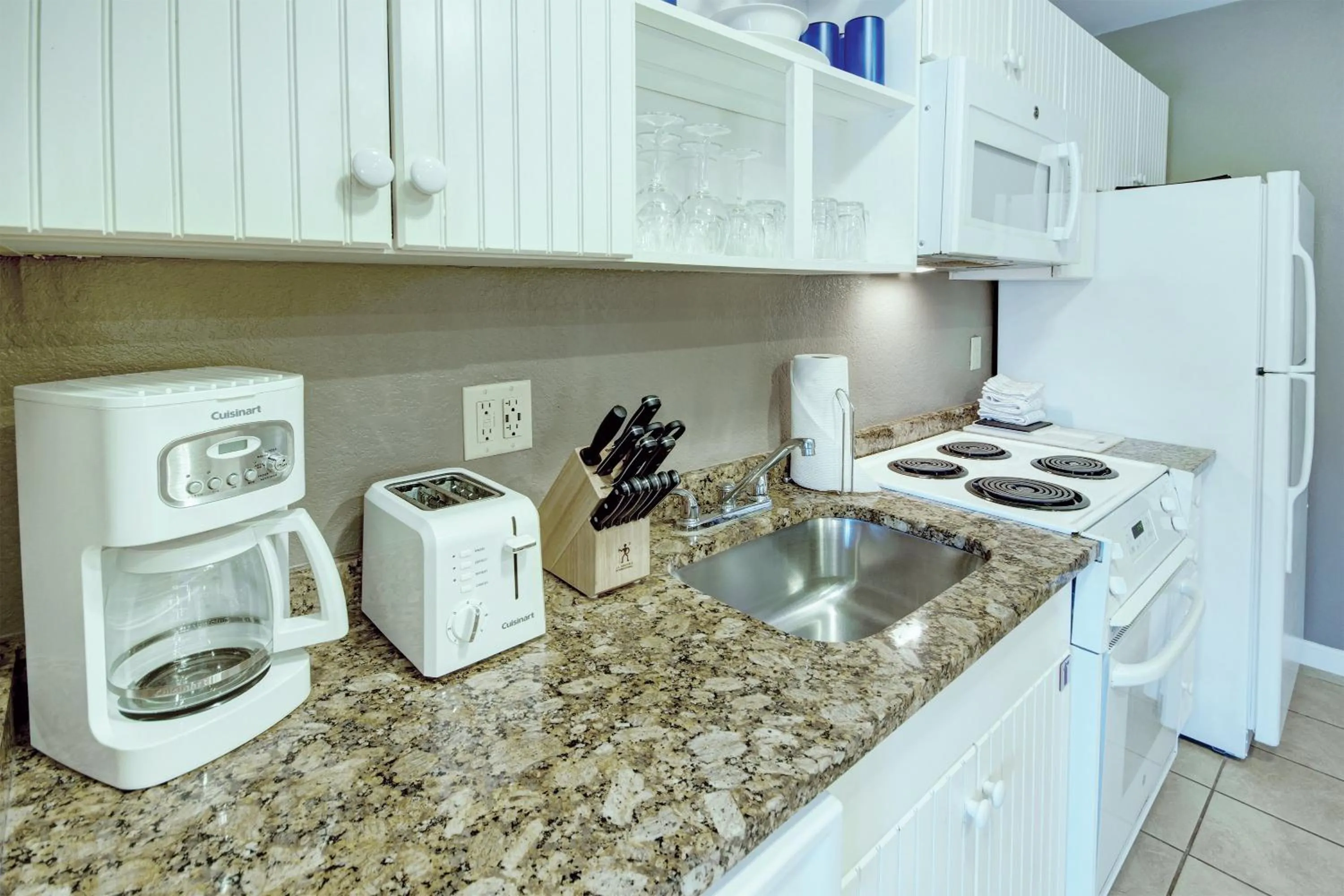 Kitchen or kitchenette in Club Wyndham Bentley Brook