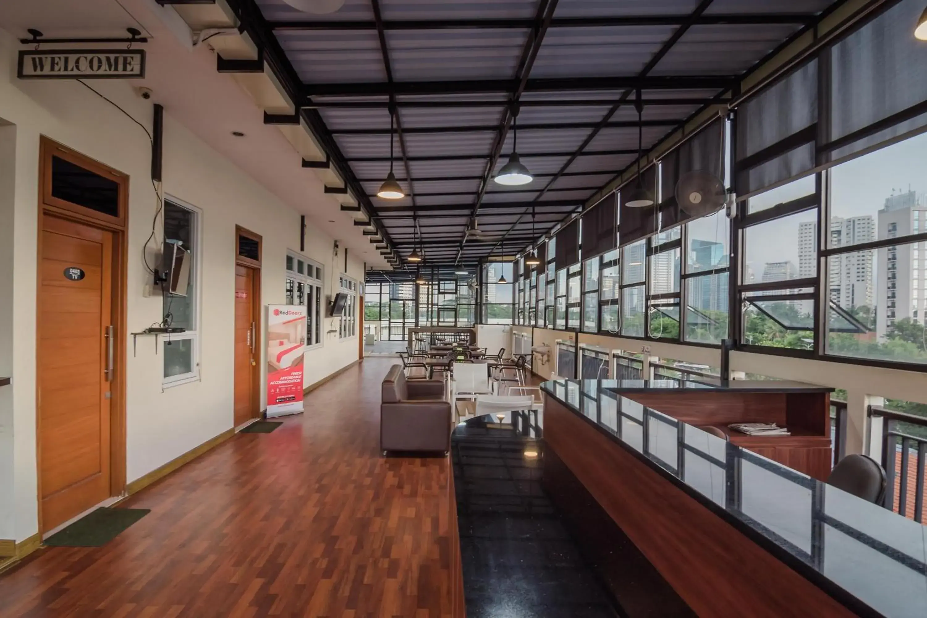 Lobby or reception in RedDoorz Plus near Semanggi Lobby or reception in RedDoorz Plus near Semanggi