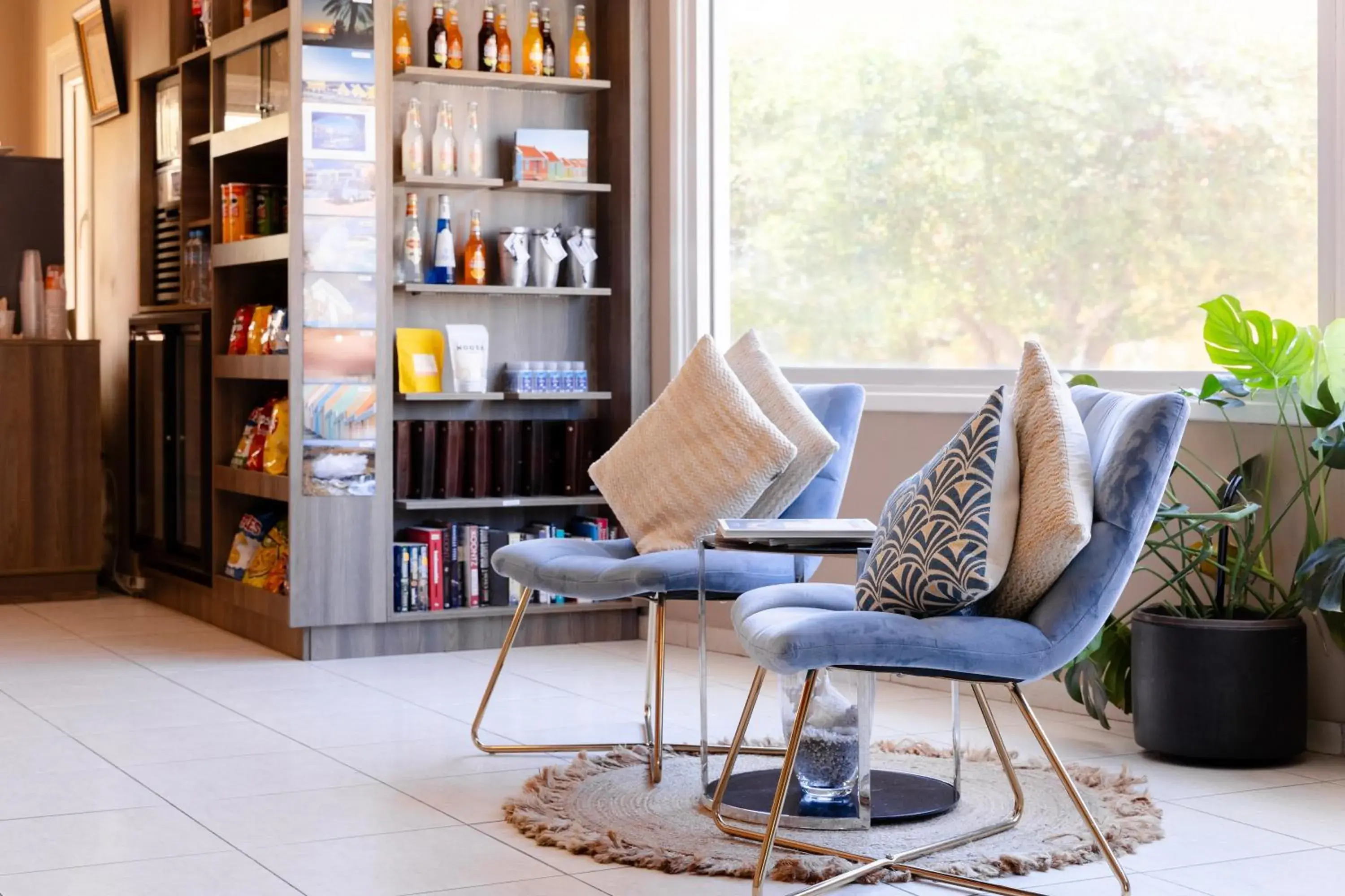 Restaurant/places to eat in The Royal Sea Aquarium Resort Restaurant/places to eat in The Royal Sea Aquarium Resort