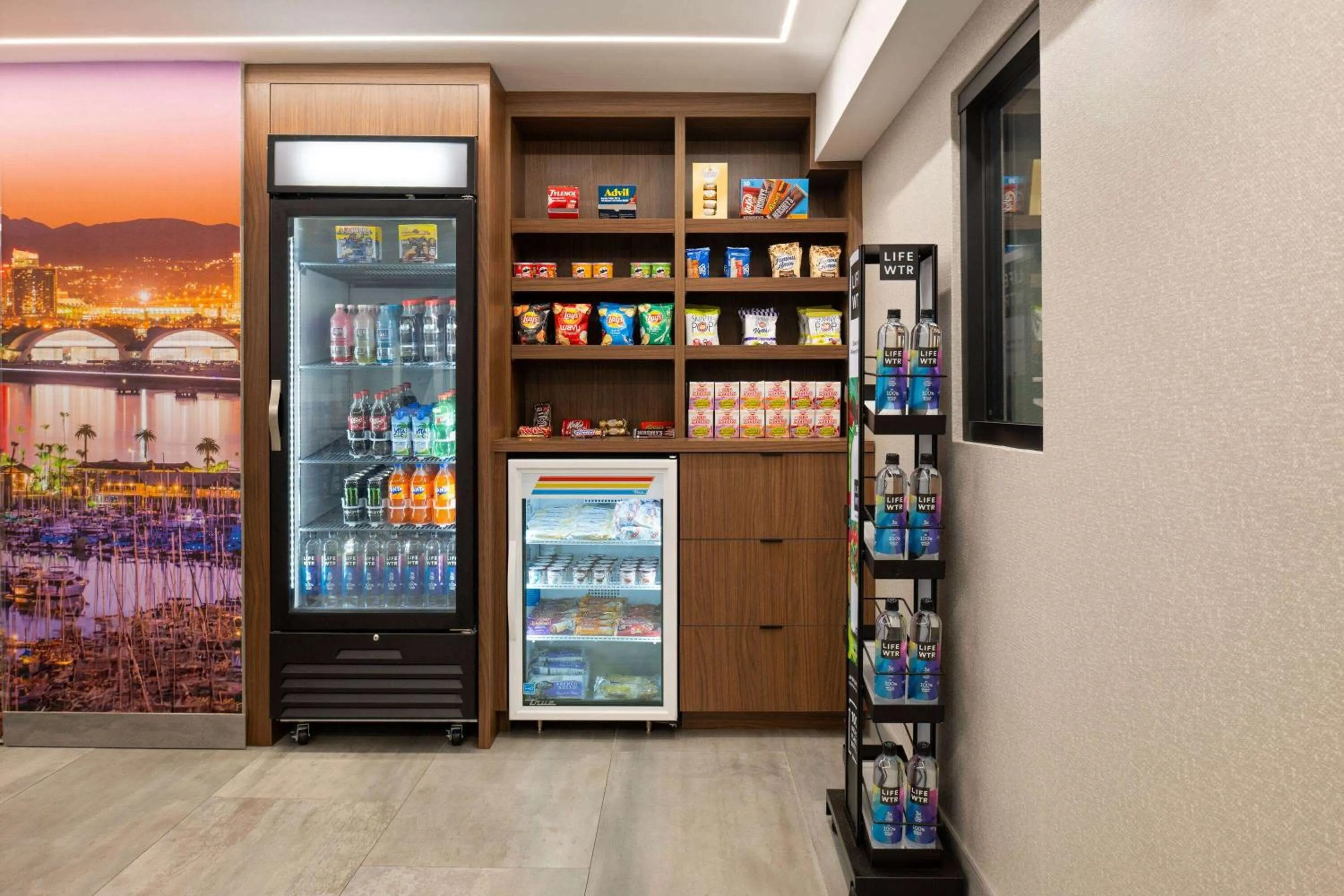 Food and drinks in La Quinta Inn by Wyndham San Diego - Miramar