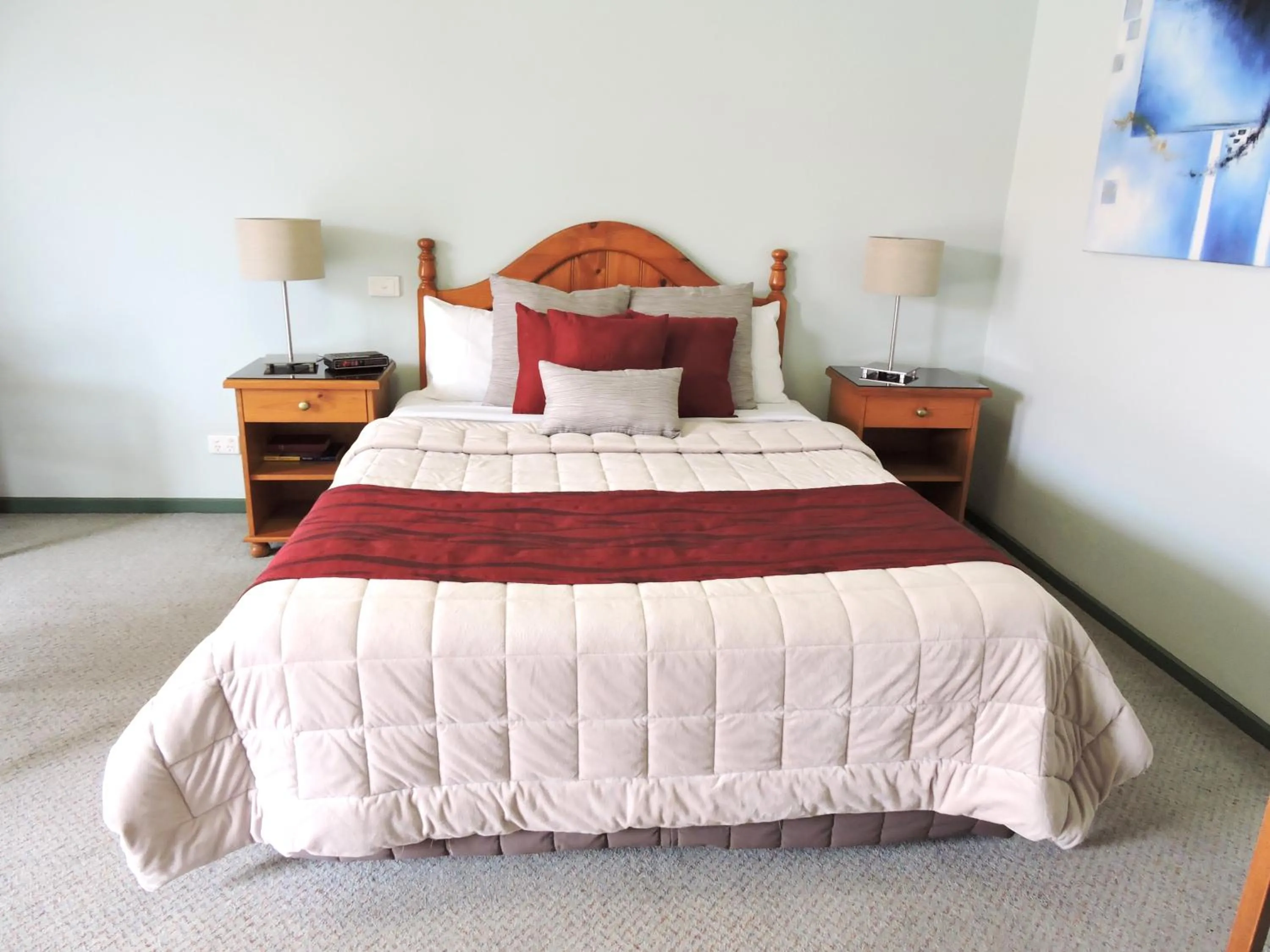 Bed in Melaleuca Motel