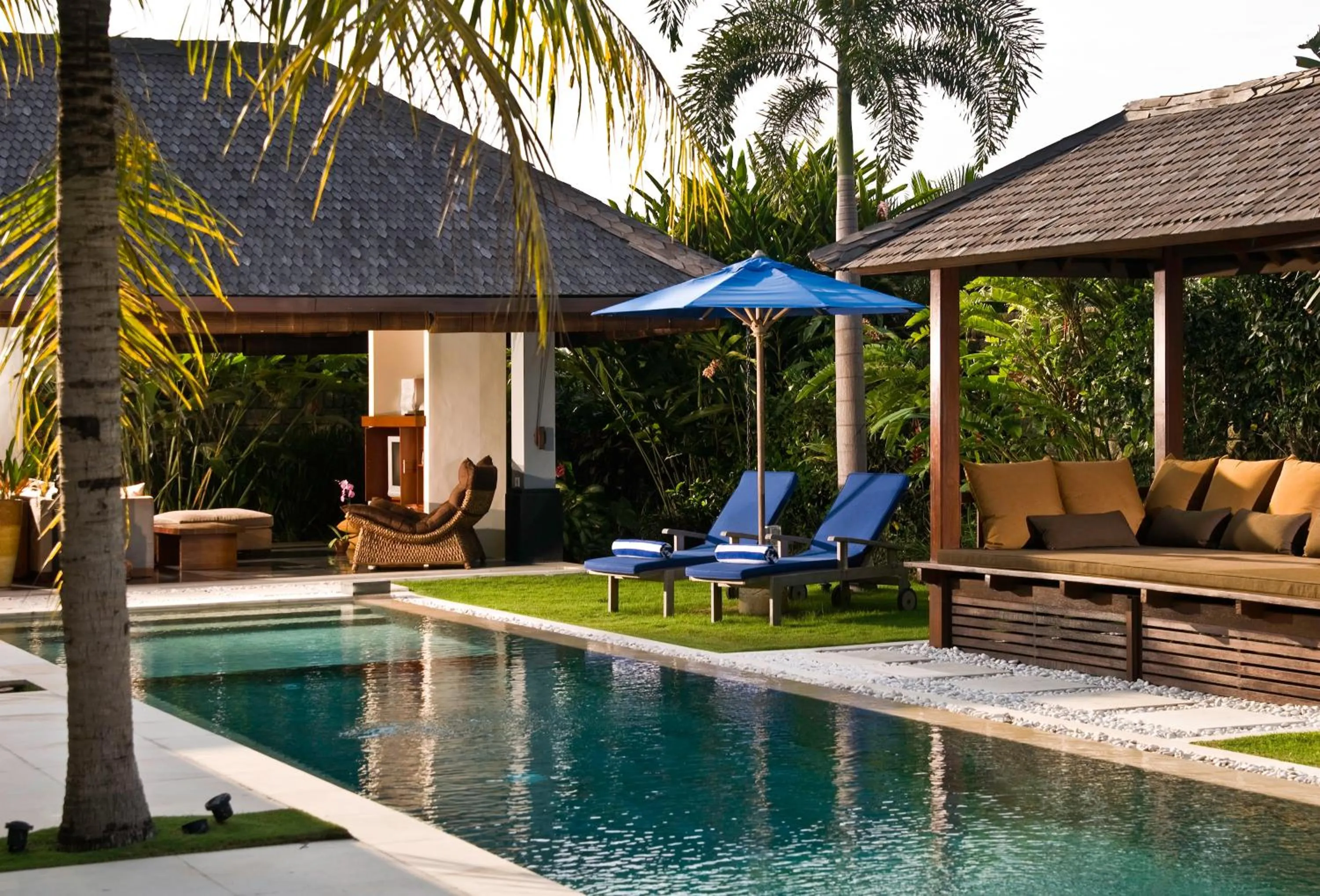Pool view in Anyar Estate