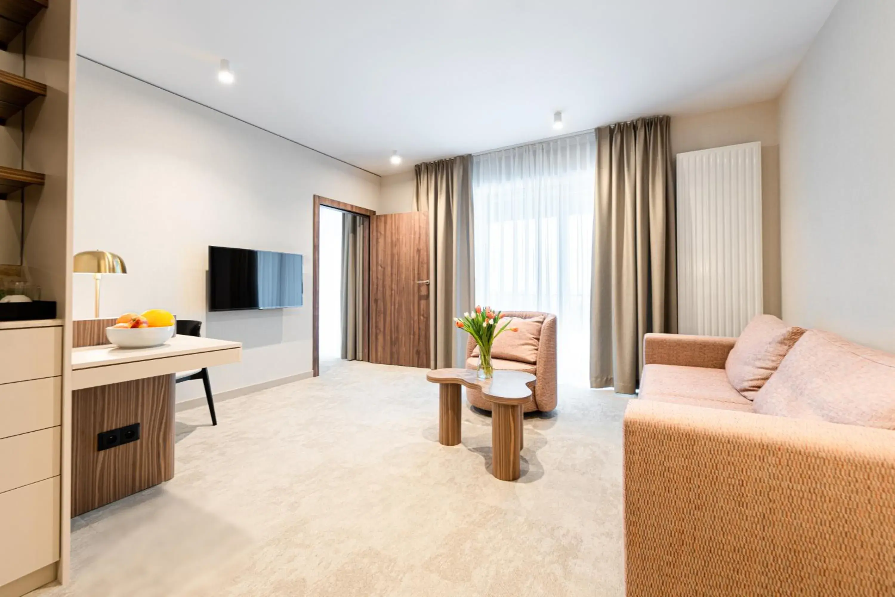 Two-Bedroom Deluxe Apartment with Balcony in Instytut Zdrowia Sofra FIT & SPA Two-Bedroom Deluxe Apartment with Balcony in Instytut Zdrowia Sofra FIT & SPA