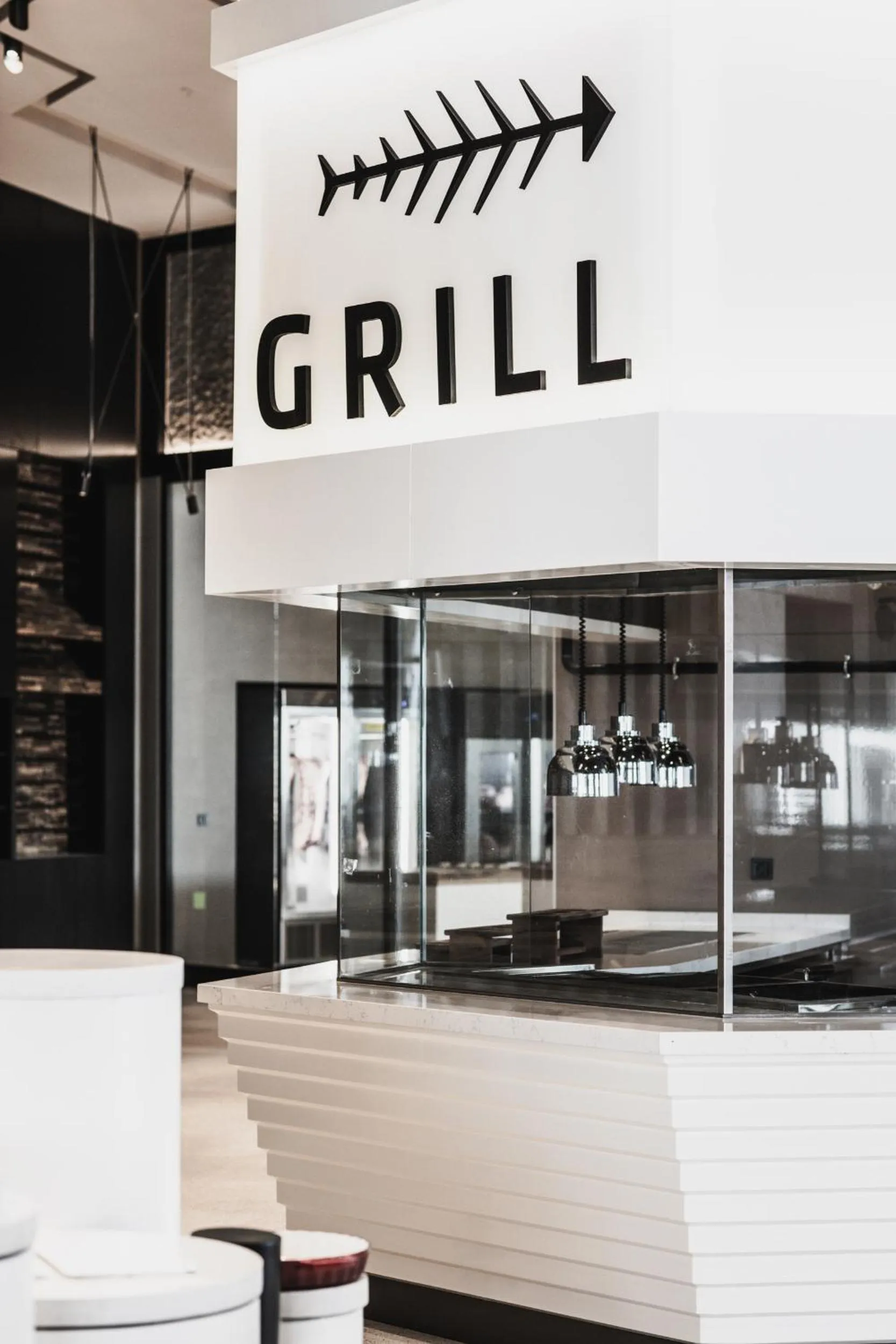 Restaurant/places to eat in Paloma Finesse Side