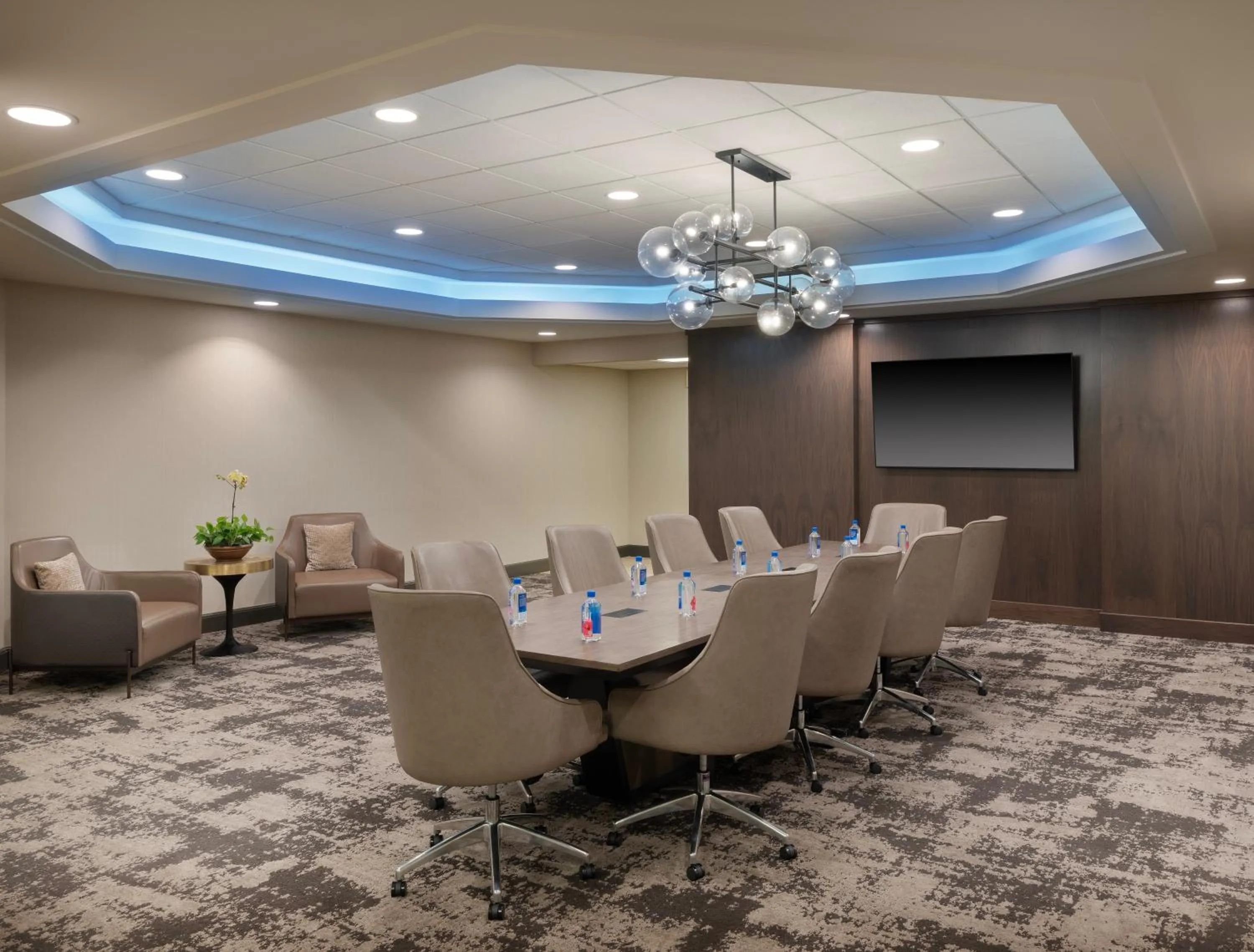 Meeting/conference room in Hilton Indianapolis Hotel & Suites