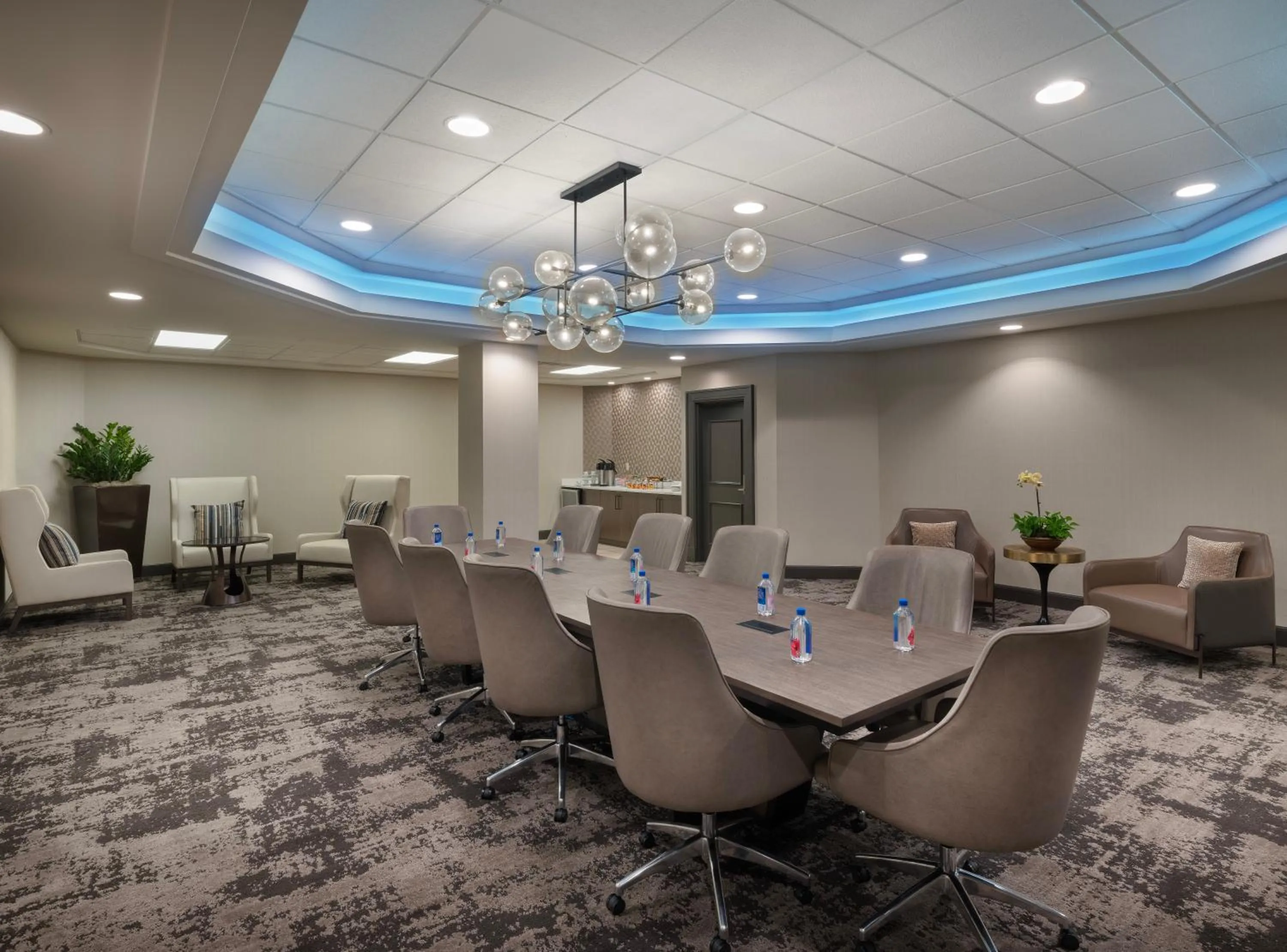 Meeting/conference room in Hilton Indianapolis Hotel & Suites