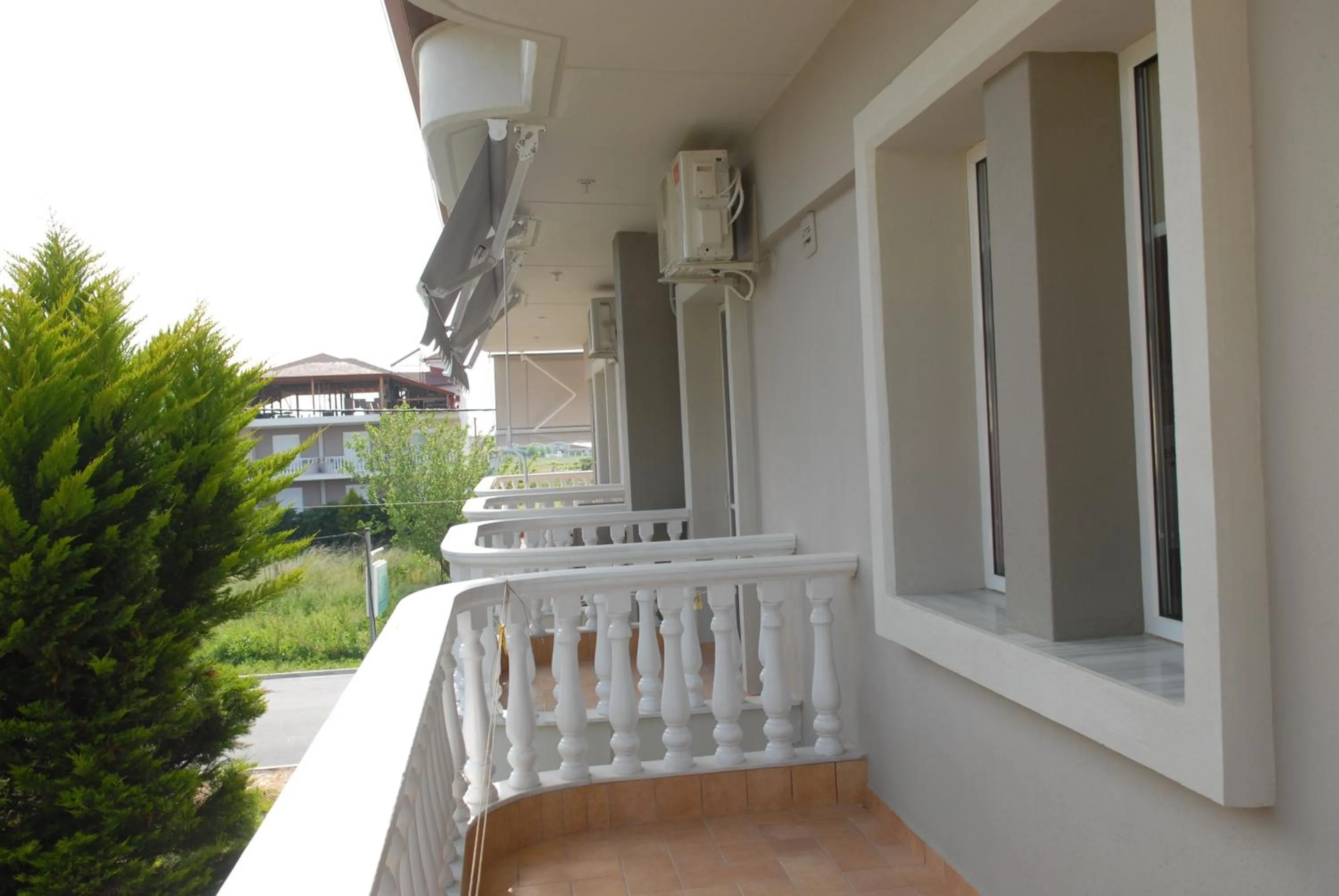 Day in John & Eve Hotel