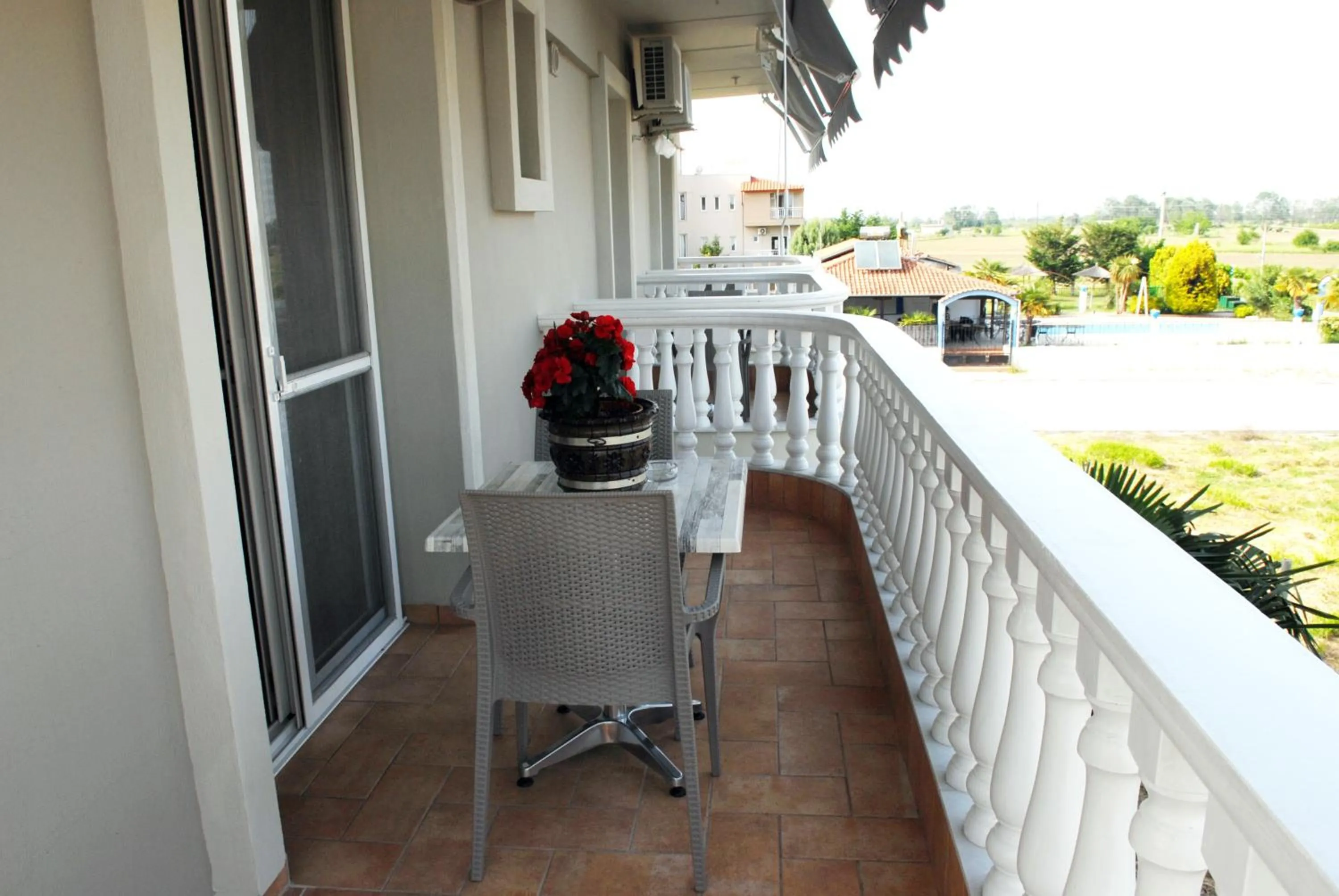 Day in John & Eve Hotel