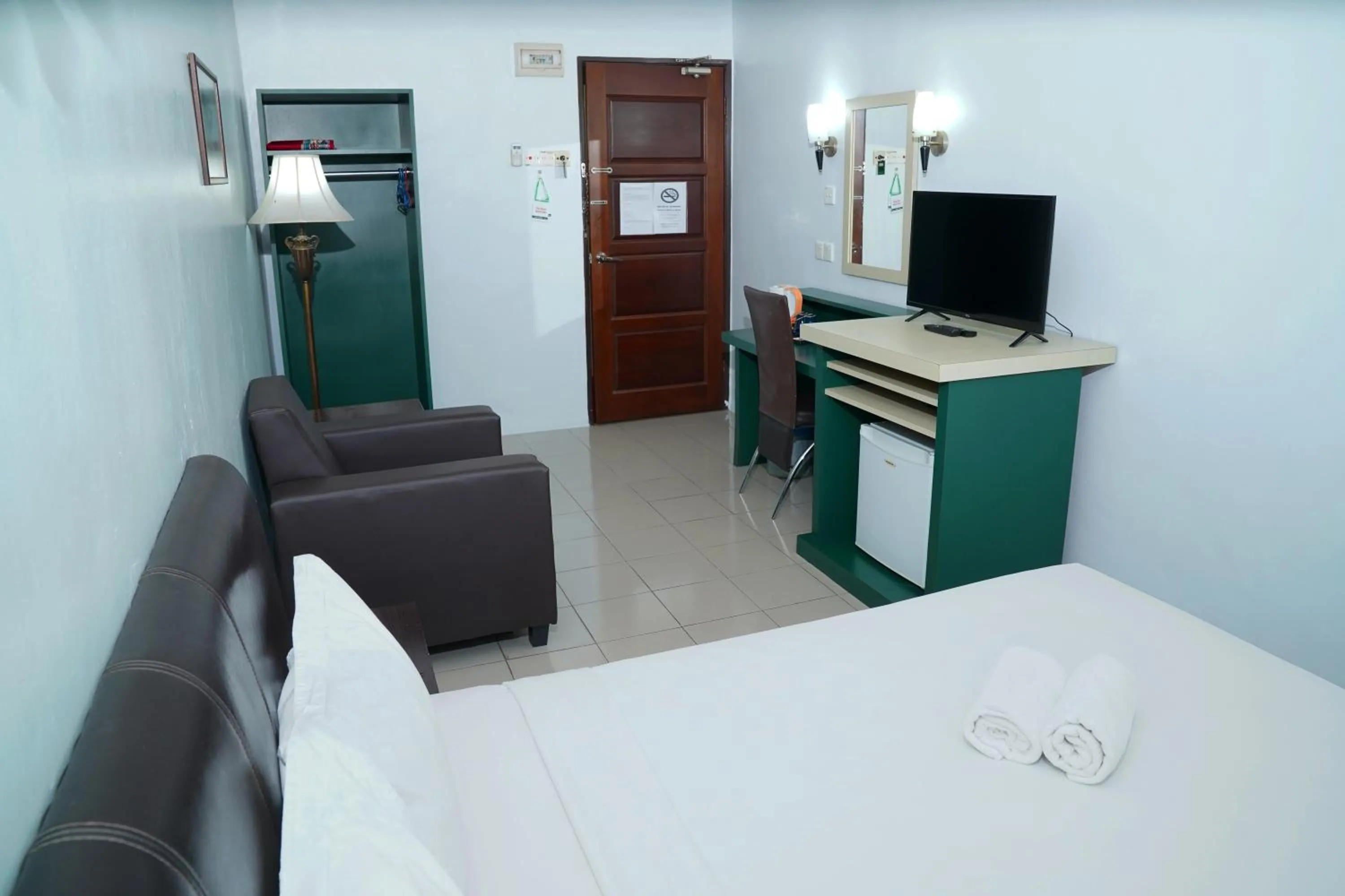 Bed in Dowifi Hotel -Self Service Kiosk