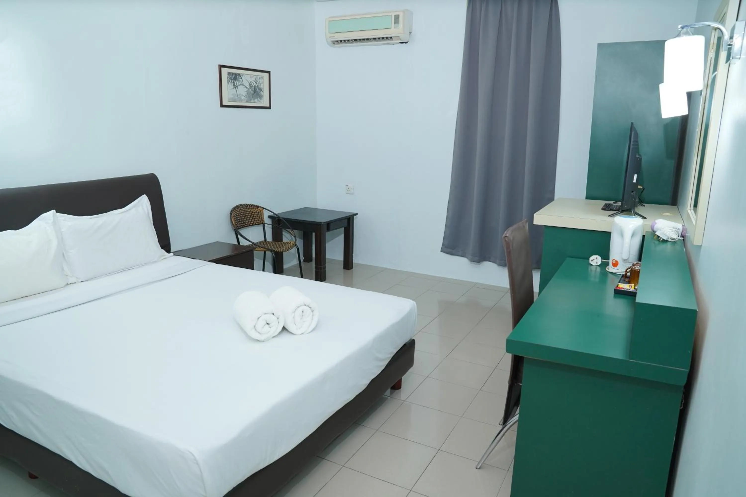 Bed in Dowifi Hotel -Self Service Kiosk