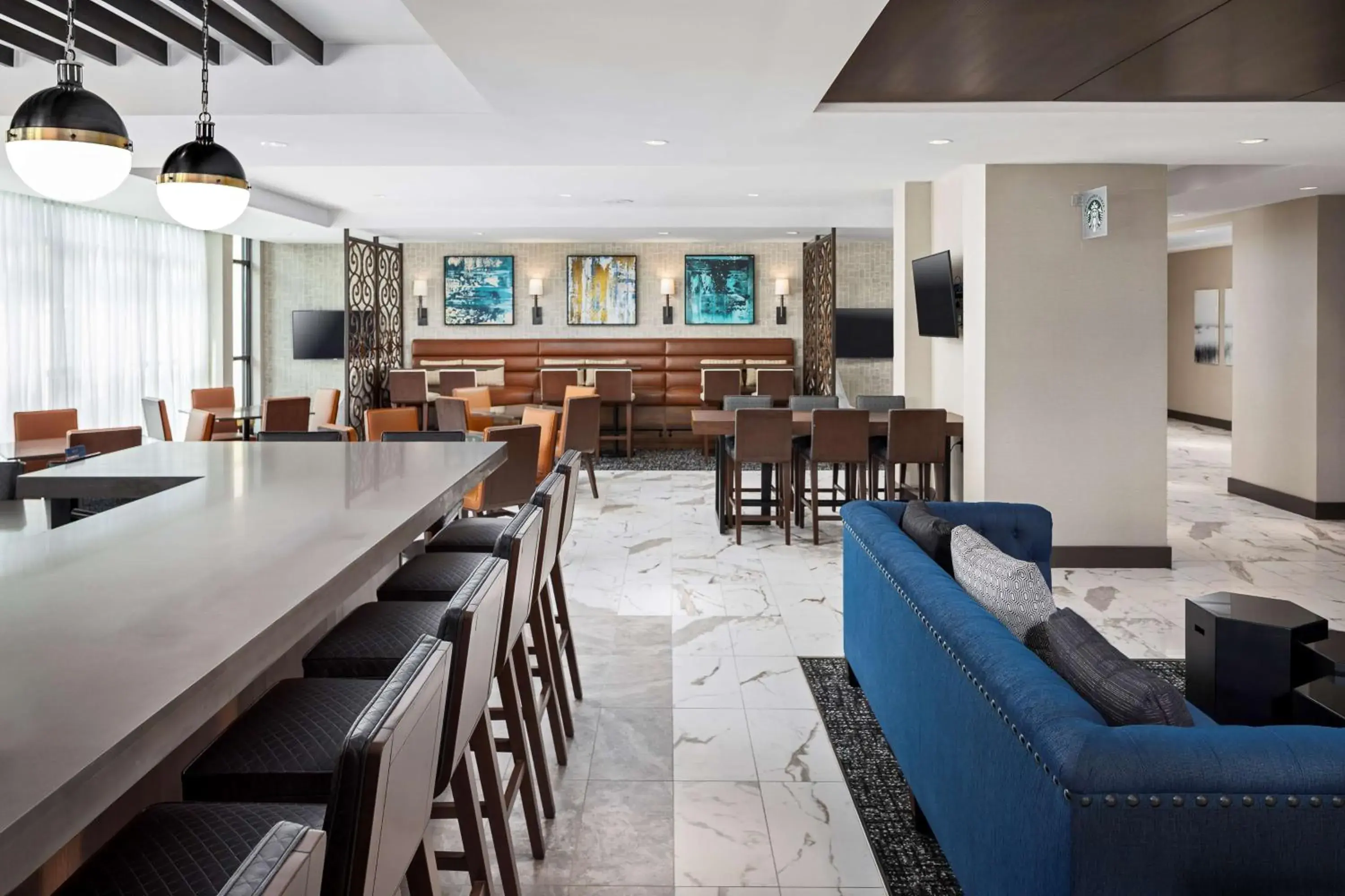 Restaurant/places to eat in Hyatt Place Mount Pleasant Towne Centre Restaurant/places to eat in Hyatt Place Mount Pleasant Towne Centre