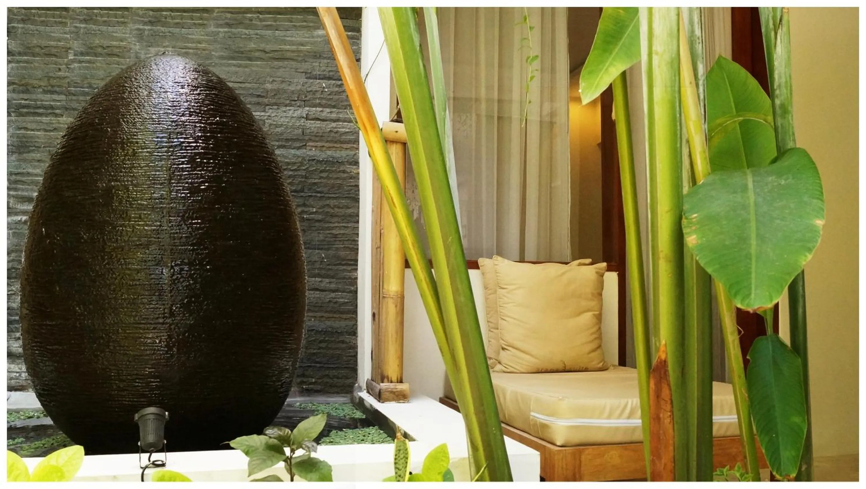 Decorative detail in Arana Suite