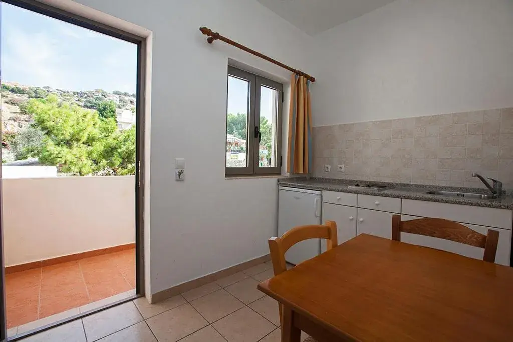 Twin Room with Garden View in Apostolis studios Pefki Lindos Rhodes Twin Room with Garden View in Apostolis studios Pefki Lindos Rhodes