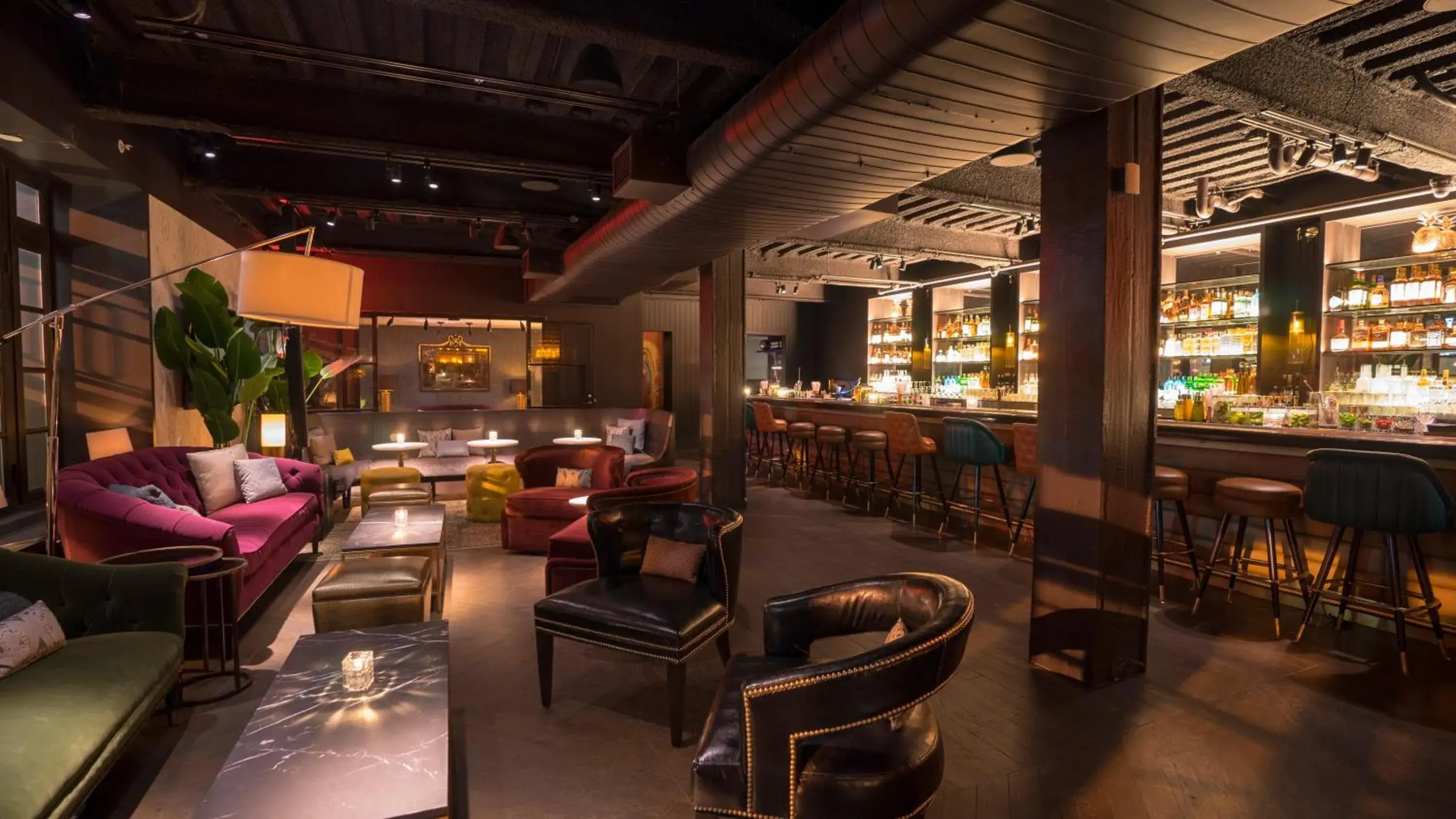 Lounge or bar in Hotel Seville NoMad - The Unbound Collection by Hyatt Lounge or bar in Hotel Seville NoMad - The Unbound Collection by Hyatt