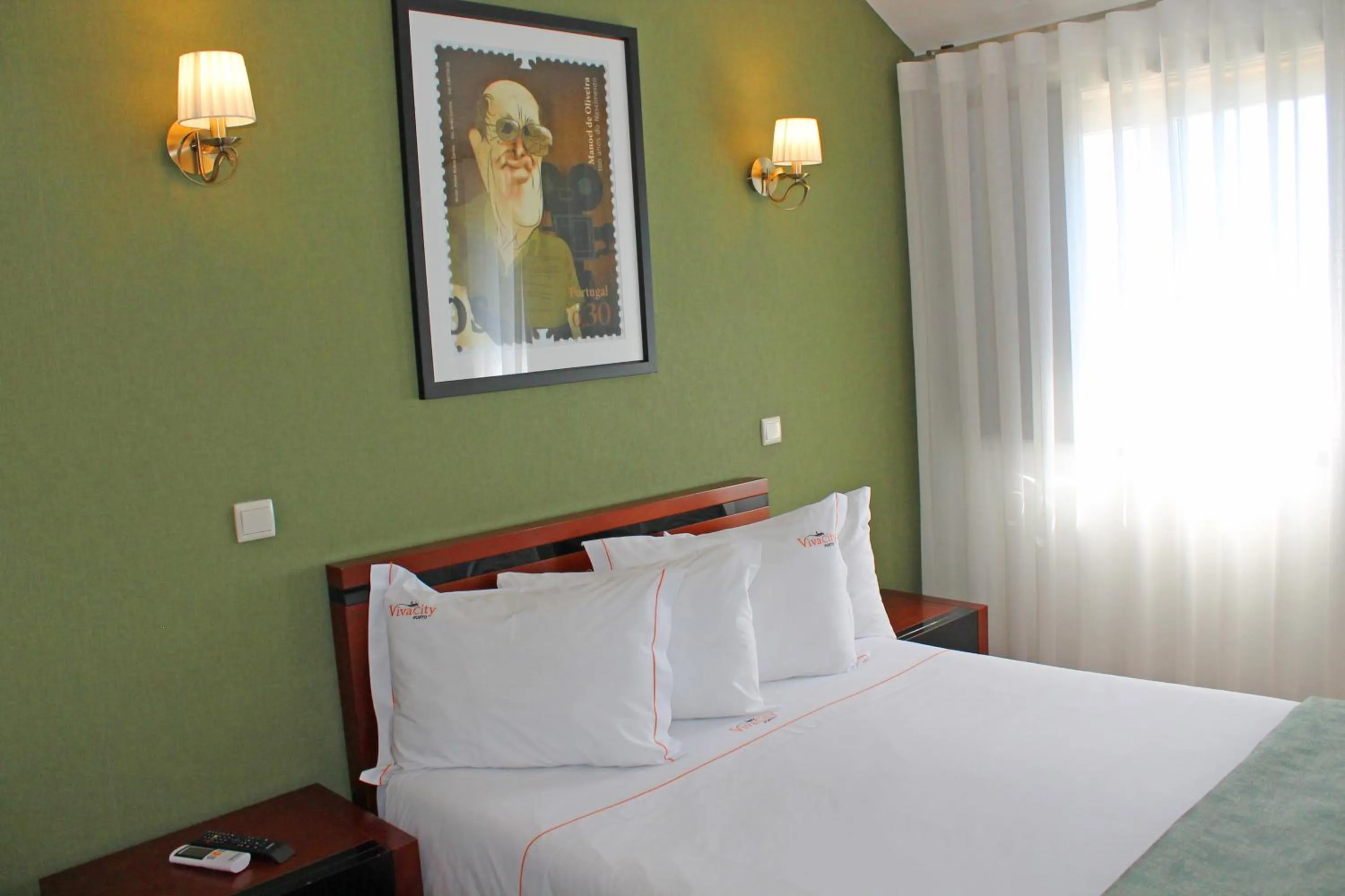 Bed in Vivacity Porto - Rooms & Apartments