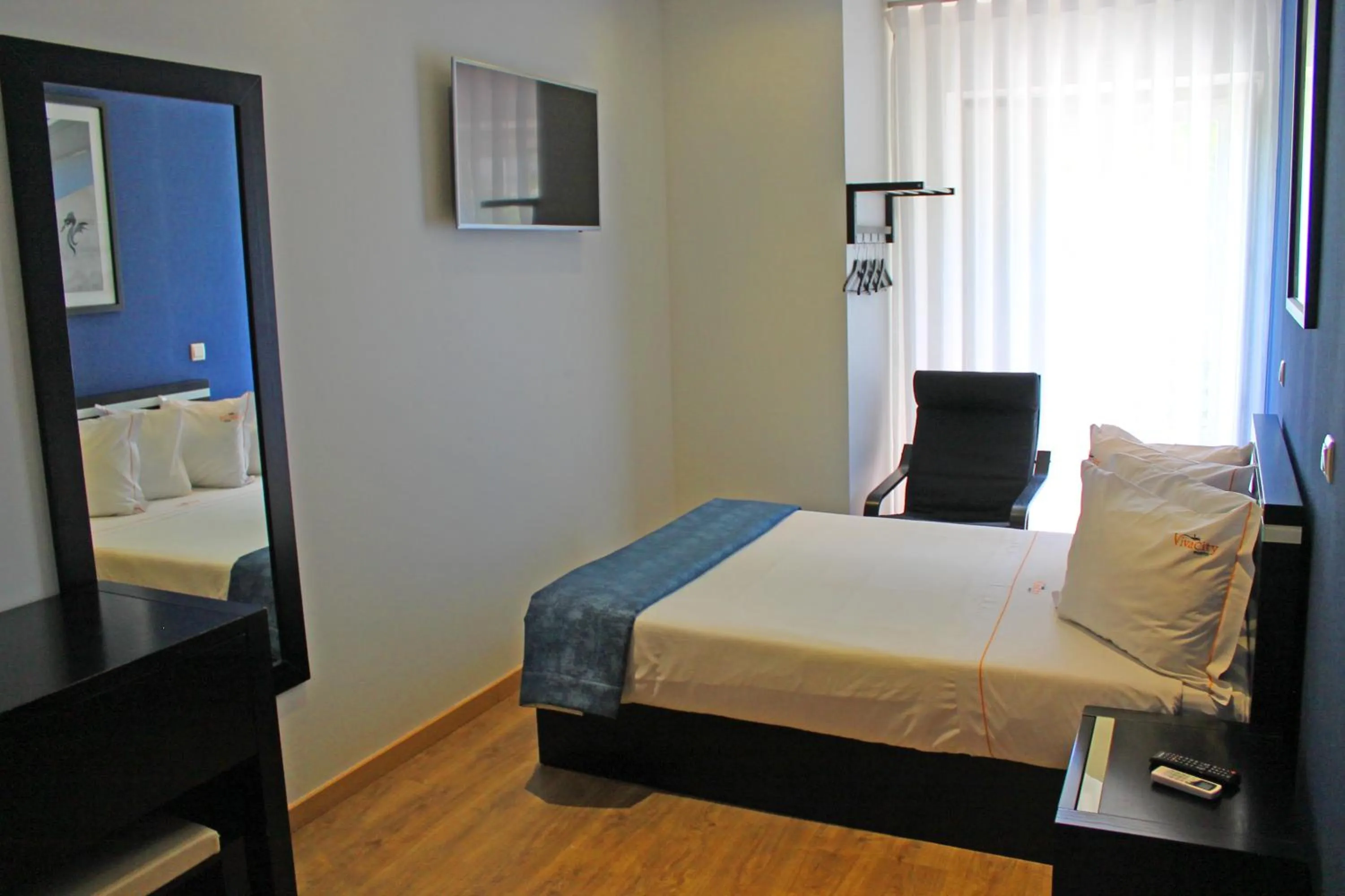 Bedroom, Bed in Vivacity Porto - Rooms & Apartments