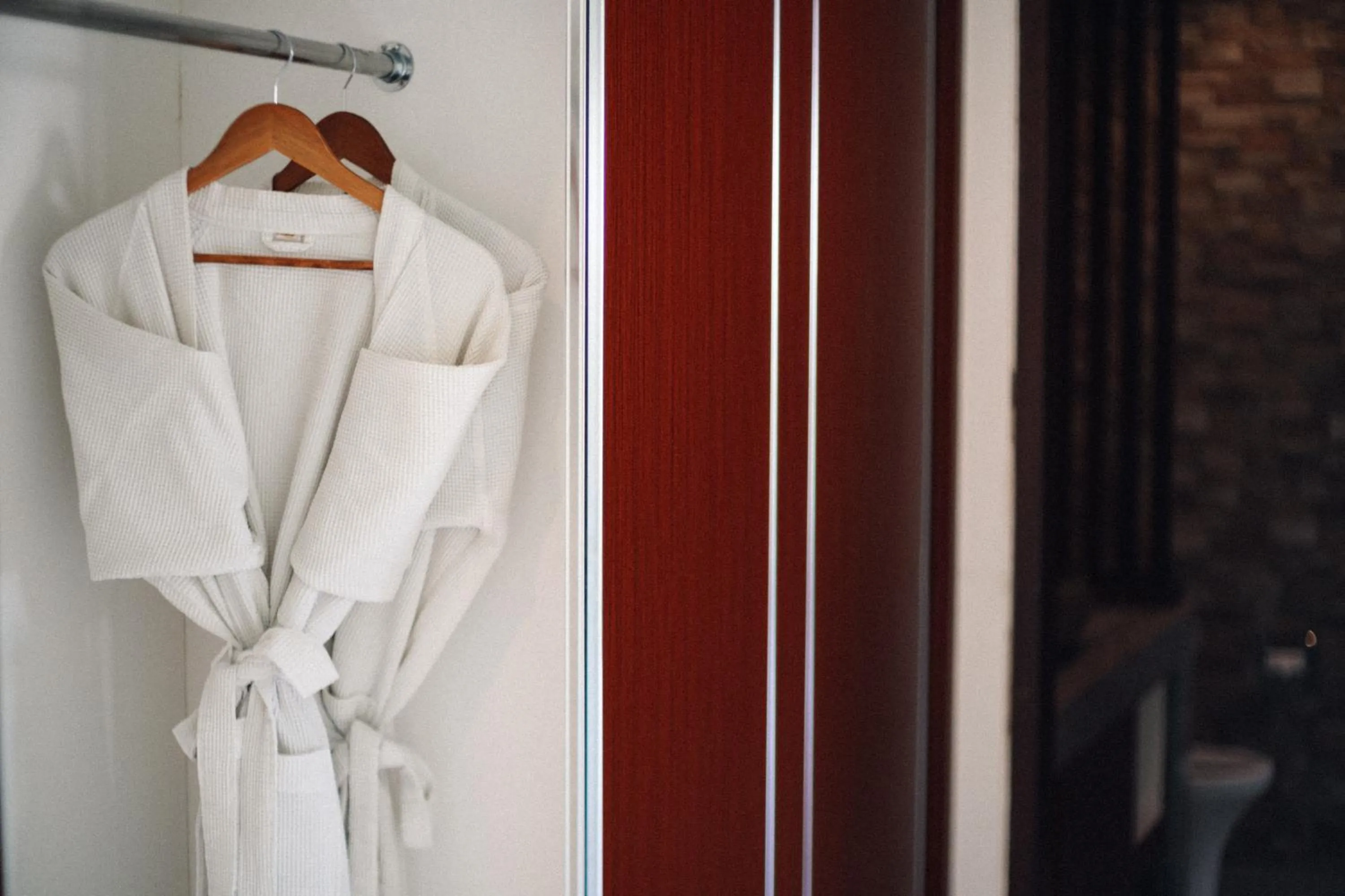 wardrobe in Uluwatu Cottages