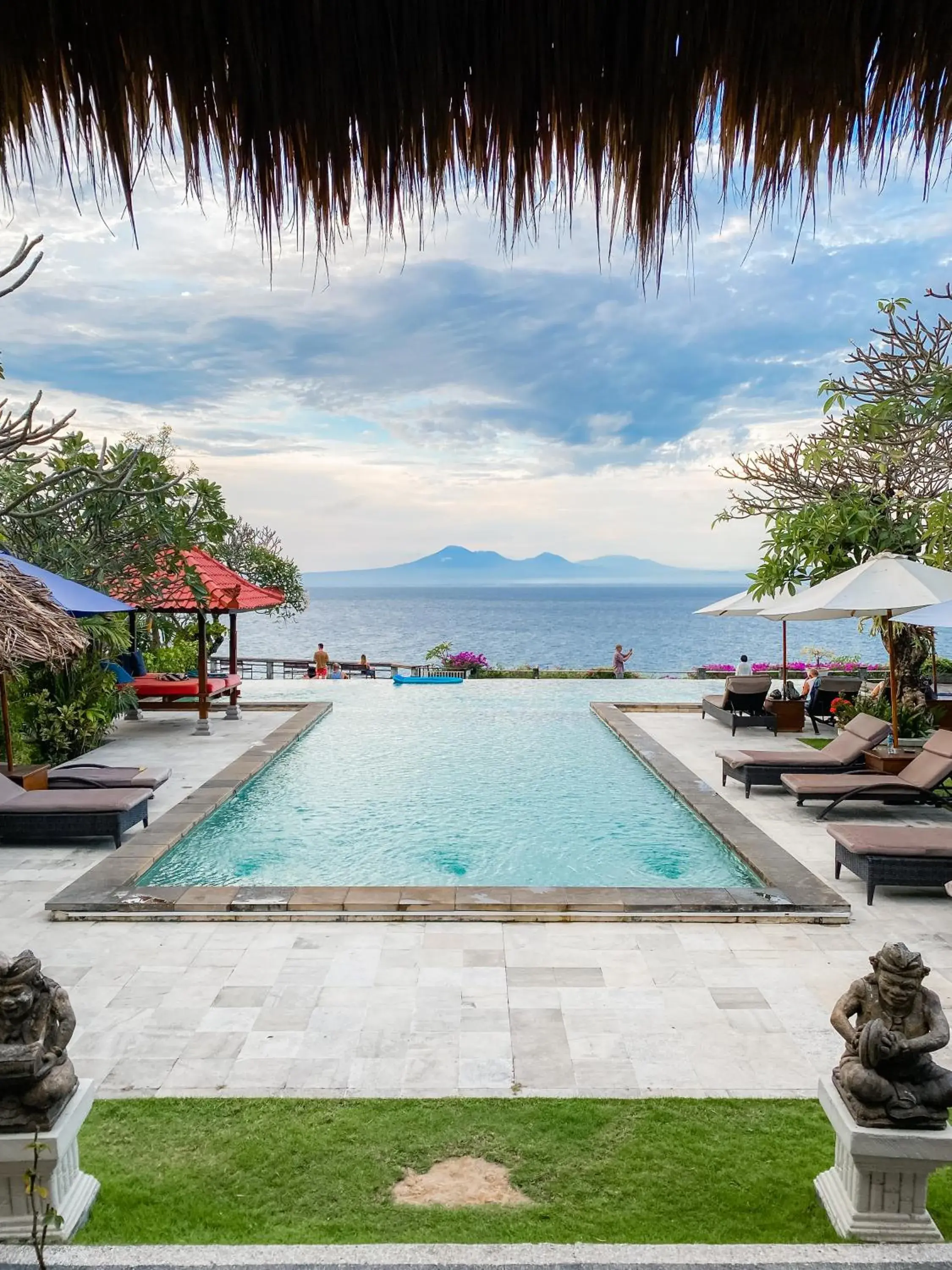 Swimming pool in Uluwatu Cottages Swimming pool in Uluwatu Cottages