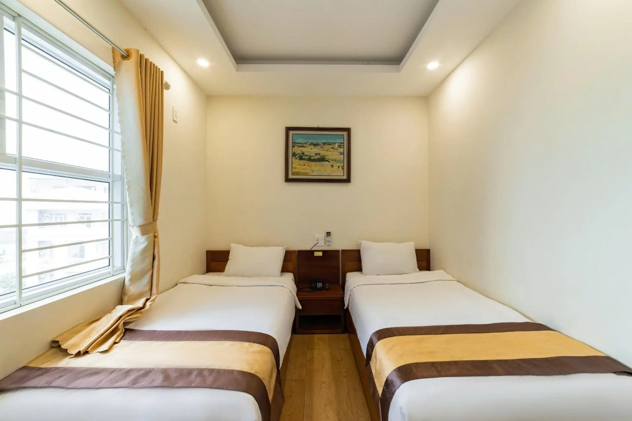 Twin Room with Private Bathroom in Green Hotel Quy Nhơn Twin Room with Private Bathroom in Green Hotel Quy Nhơn