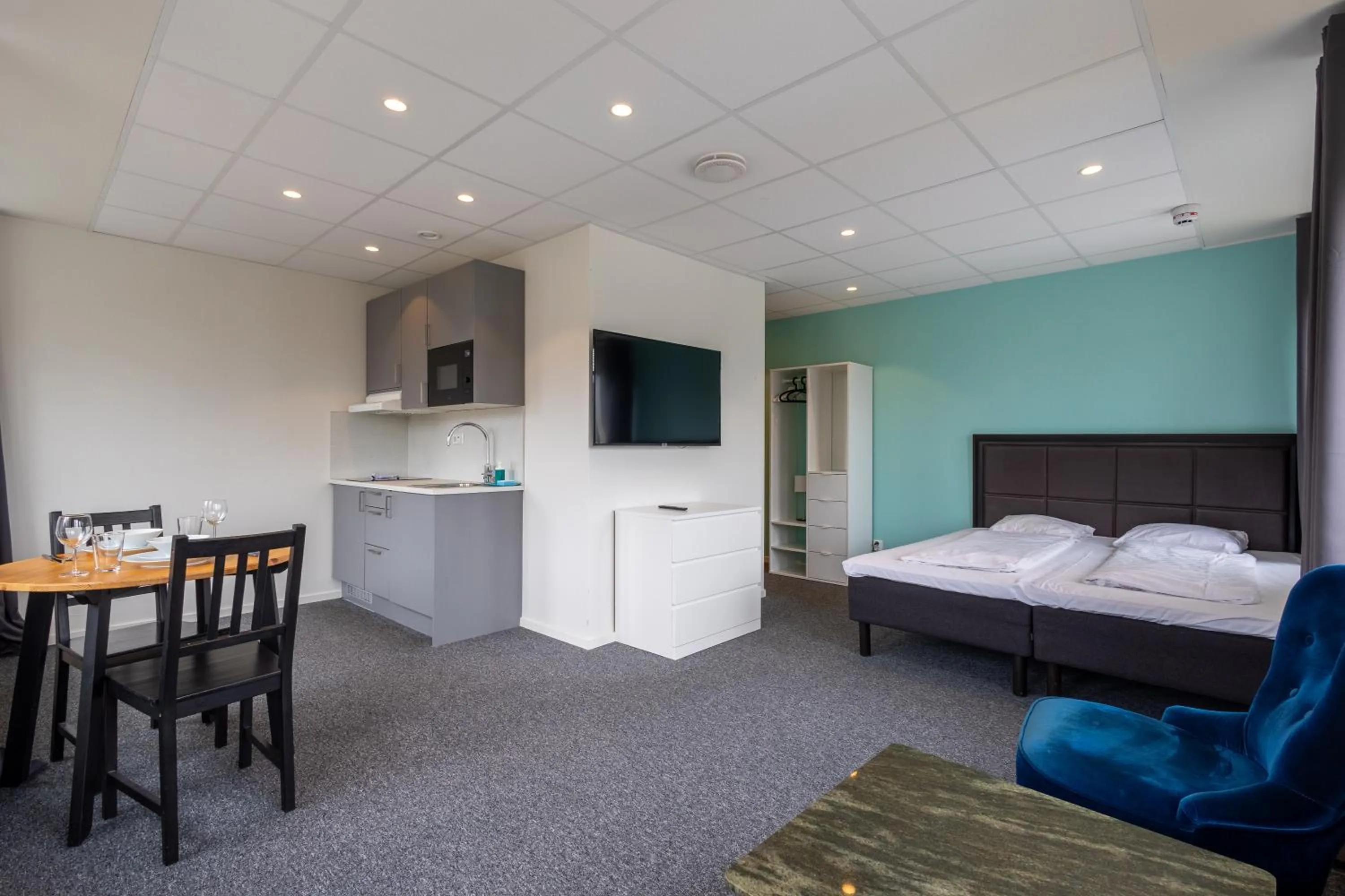 TV and multimedia in Stockholm Hotel Apartments Sollentuna