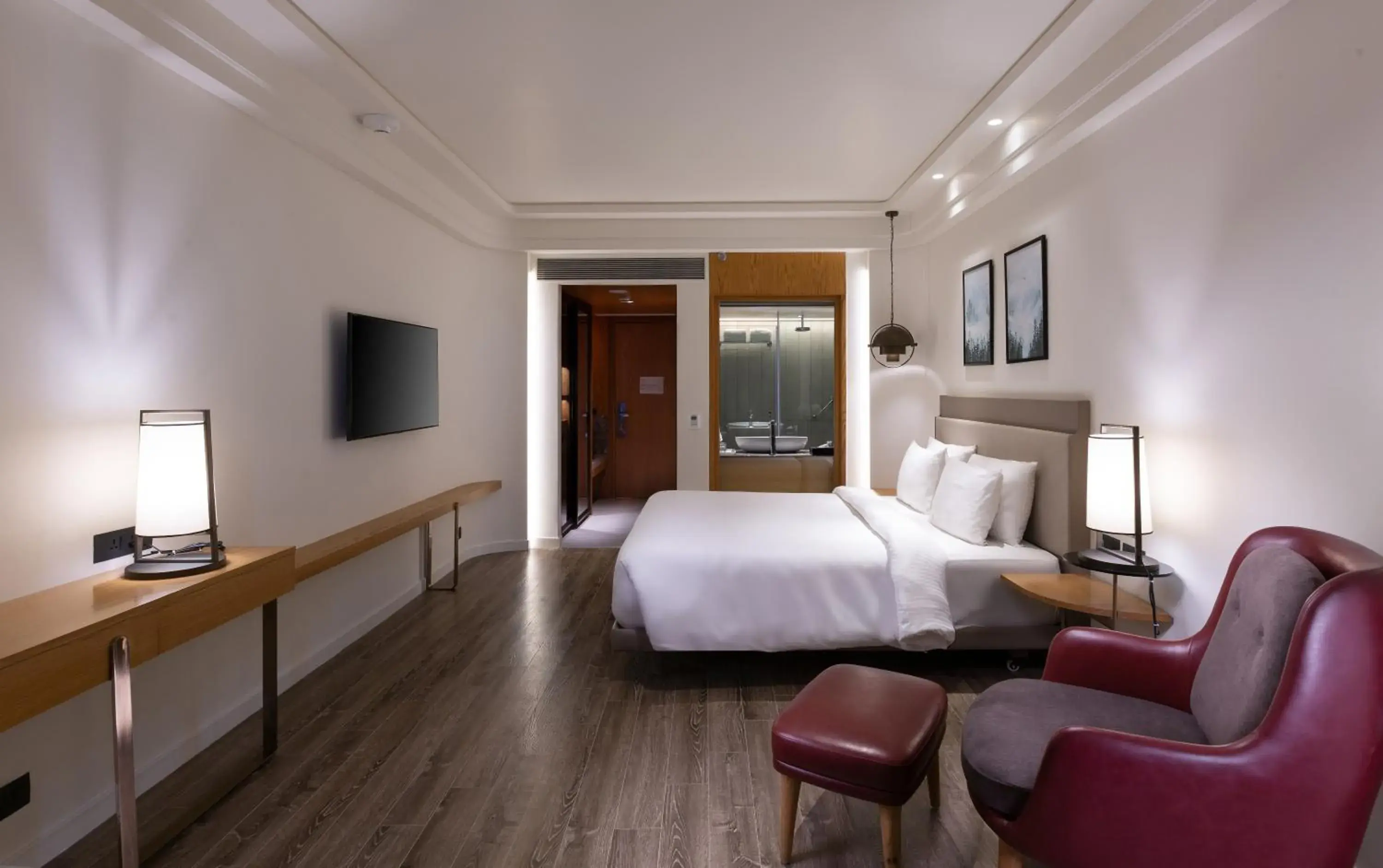 TV and multimedia, Bed in The Oasis Mussoorie - A Member of Radisson Individuals TV and multimedia, Bed in The Oasis Mussoorie - A Member of Radisson Individuals