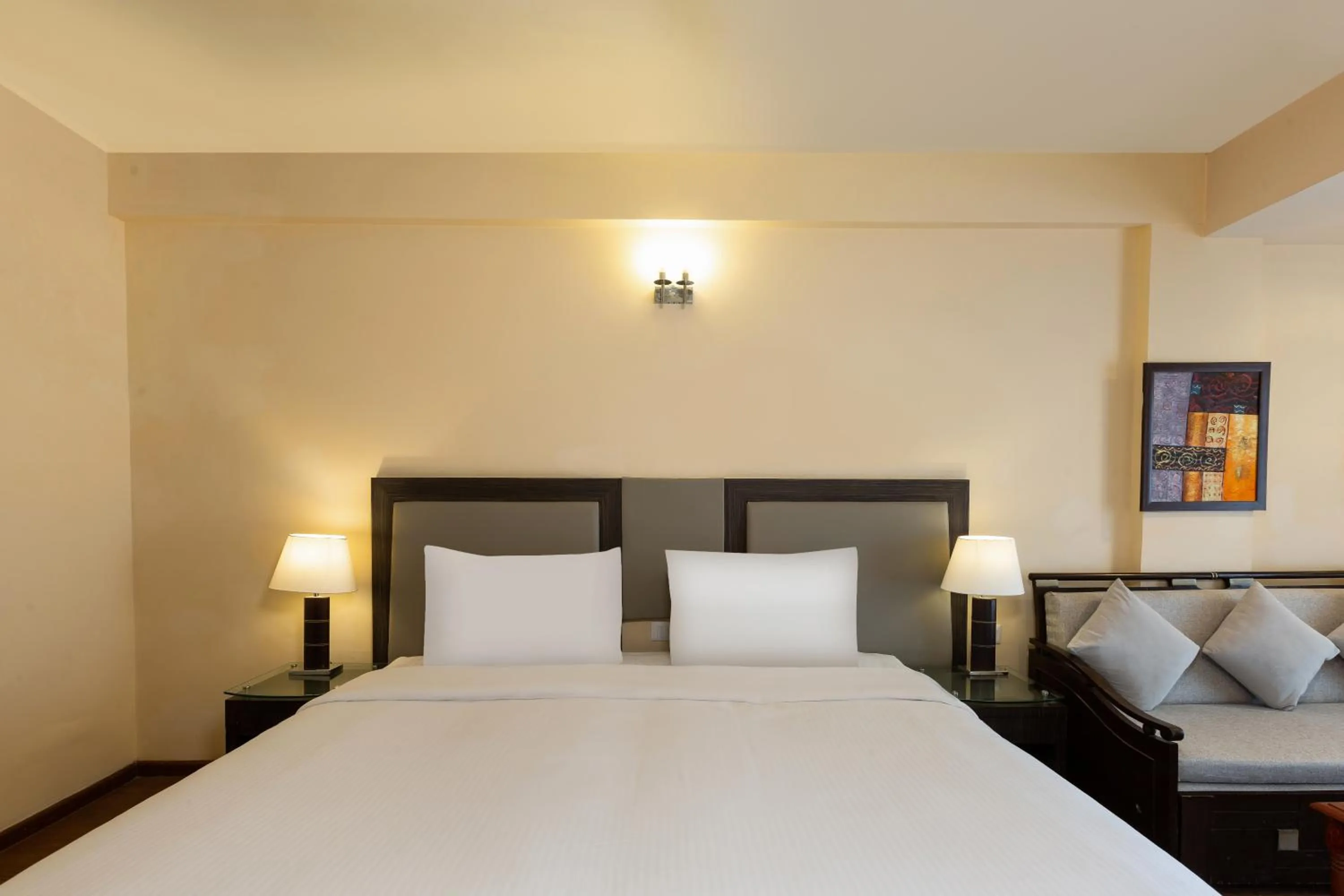 Bedroom, Bed in The Oasis Mussoorie - A Member of Radisson Individuals