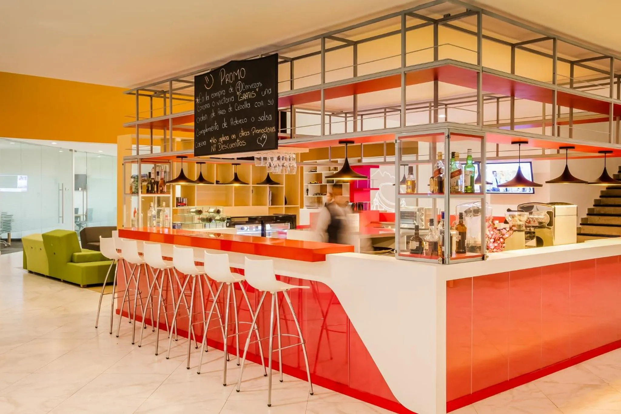 Lounge or bar in Fiesta Inn Monterrey la Fe