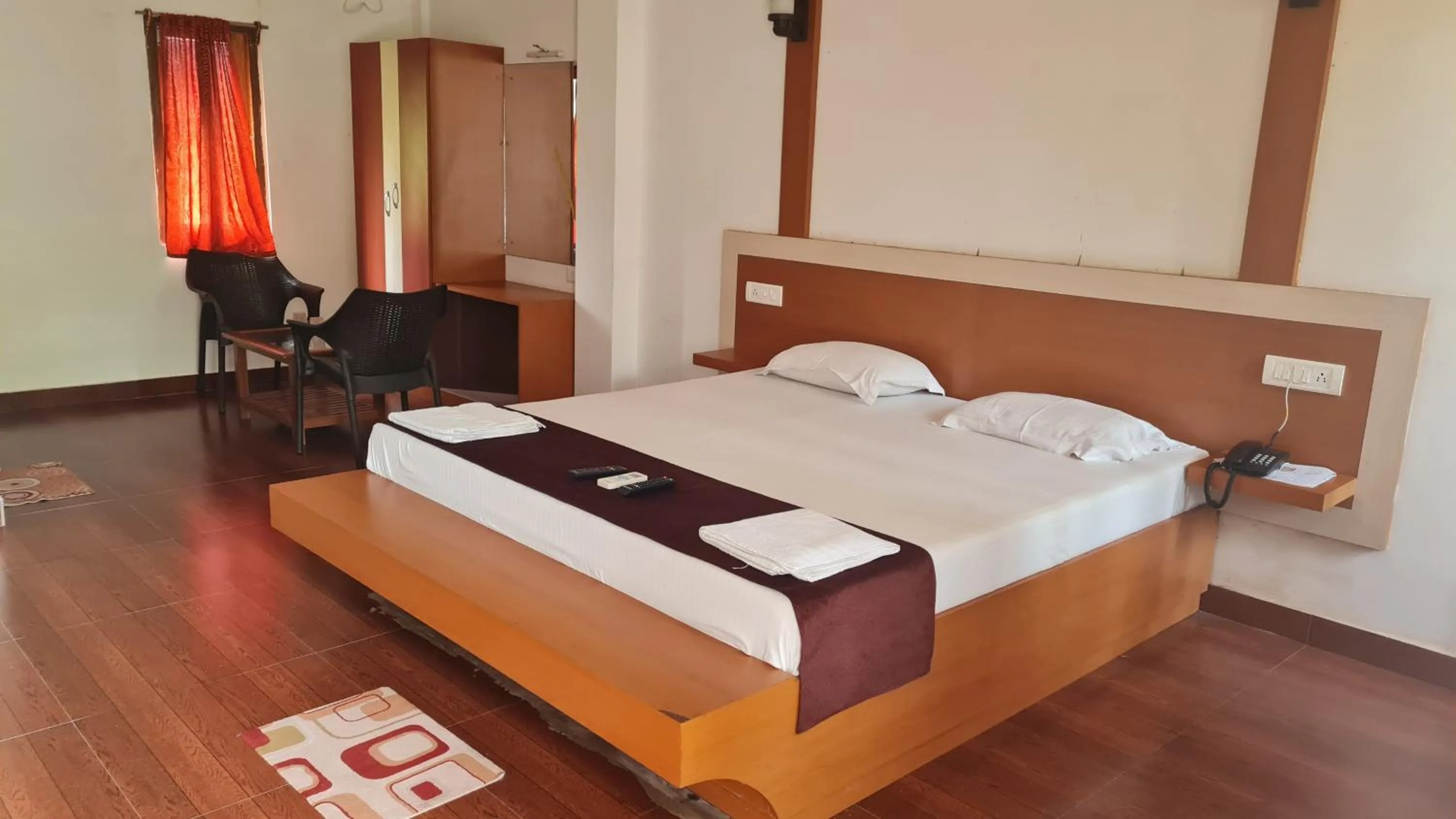 Bed in Hotel Exotica Squares