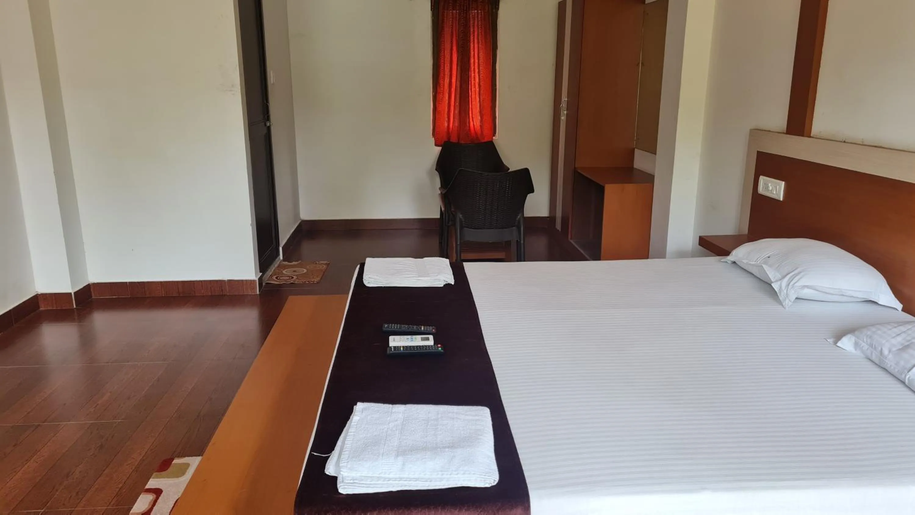 Bed in Hotel Exotica Squares