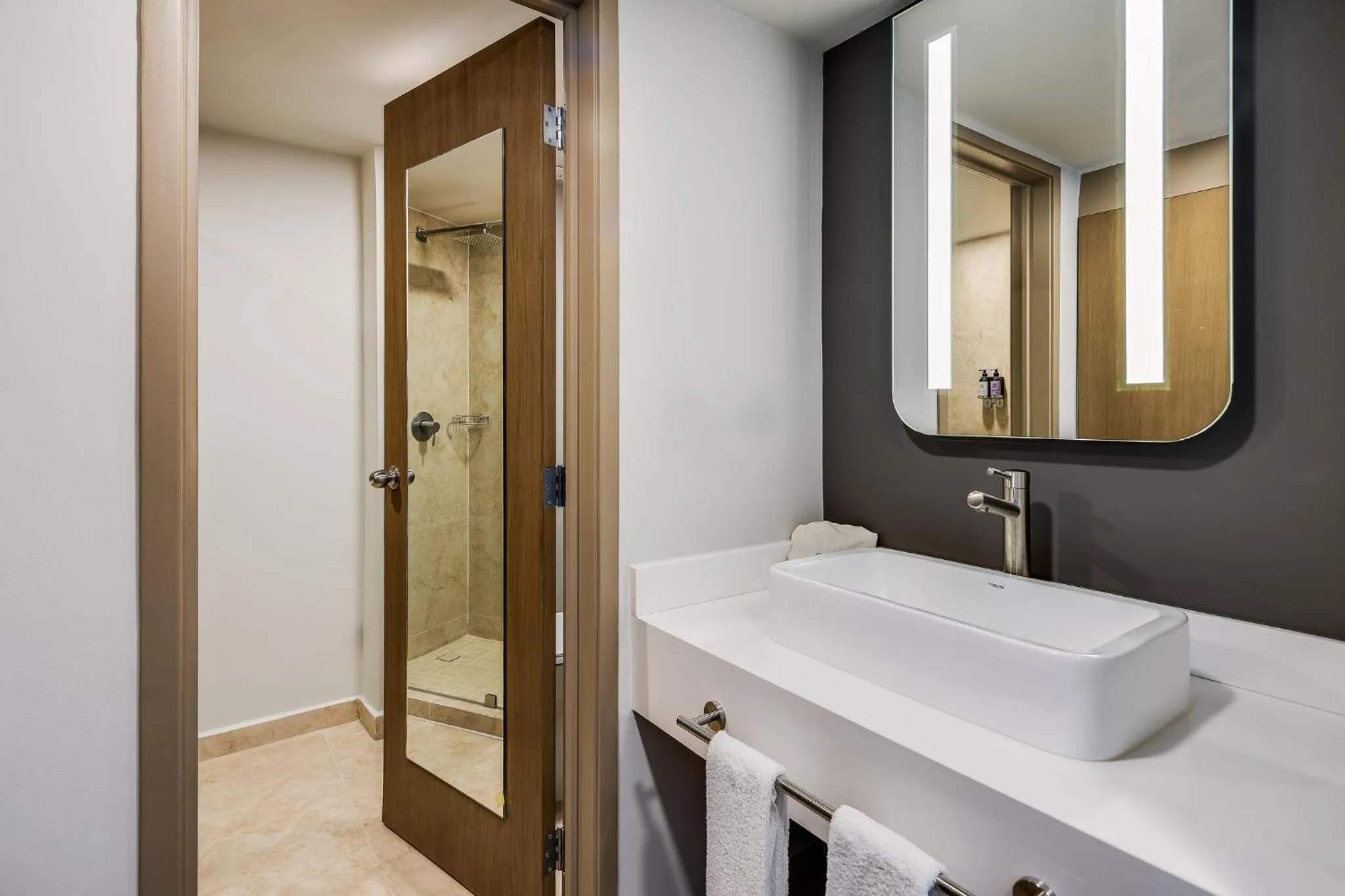 Bedroom in Fiesta Inn Monterrey Valle