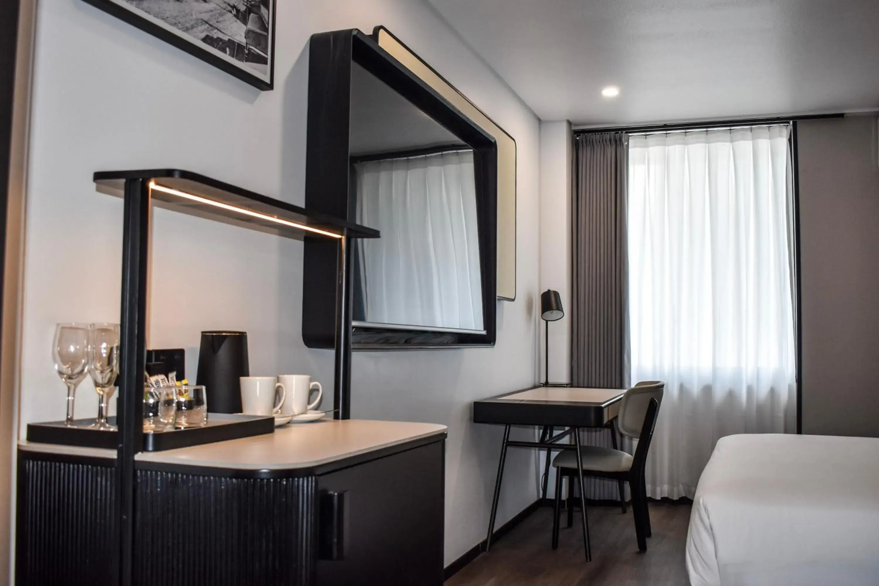 Bed in Madison Plaza Townsville Bed in Madison Plaza Townsville