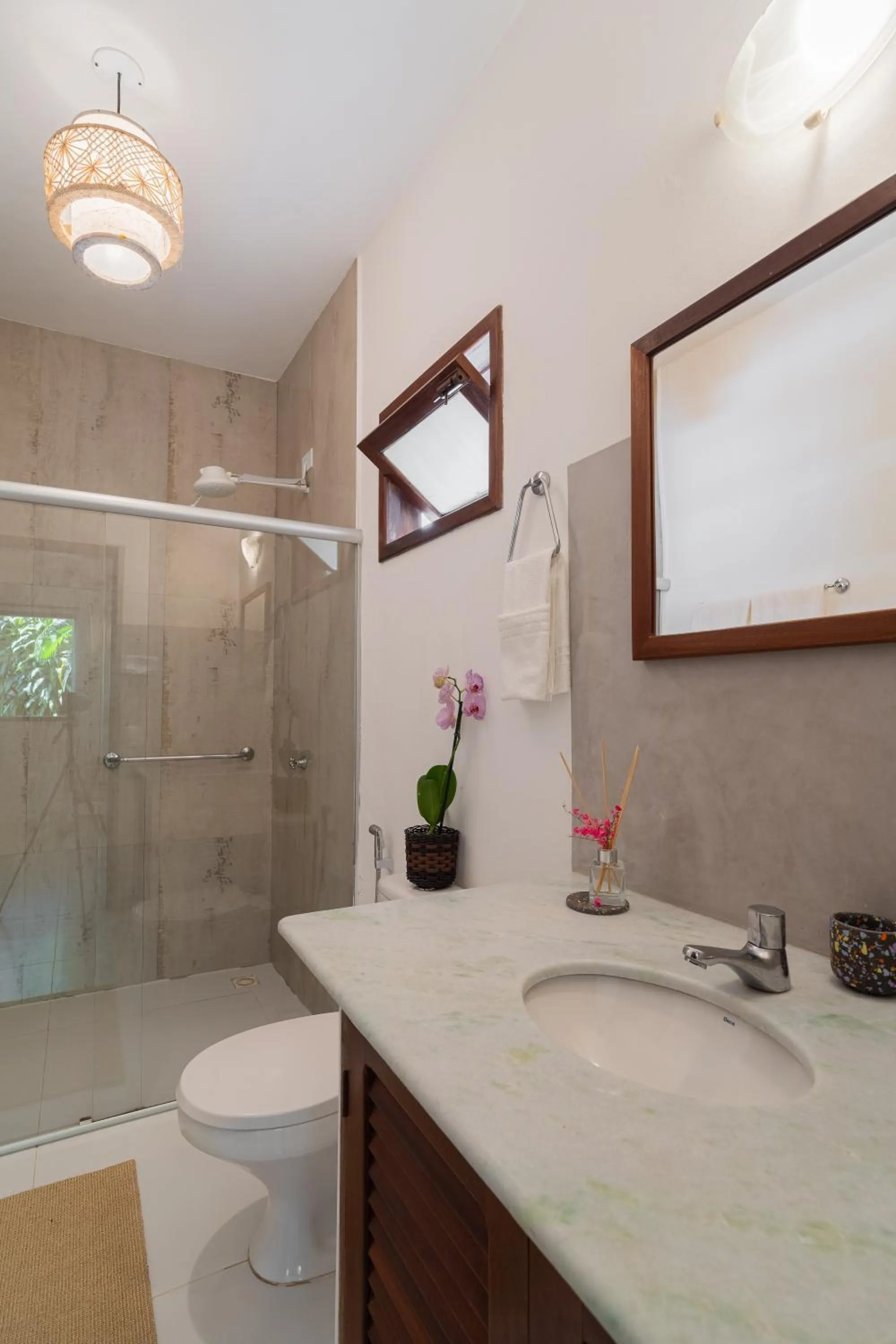 Bathroom in Pousada Samambaia