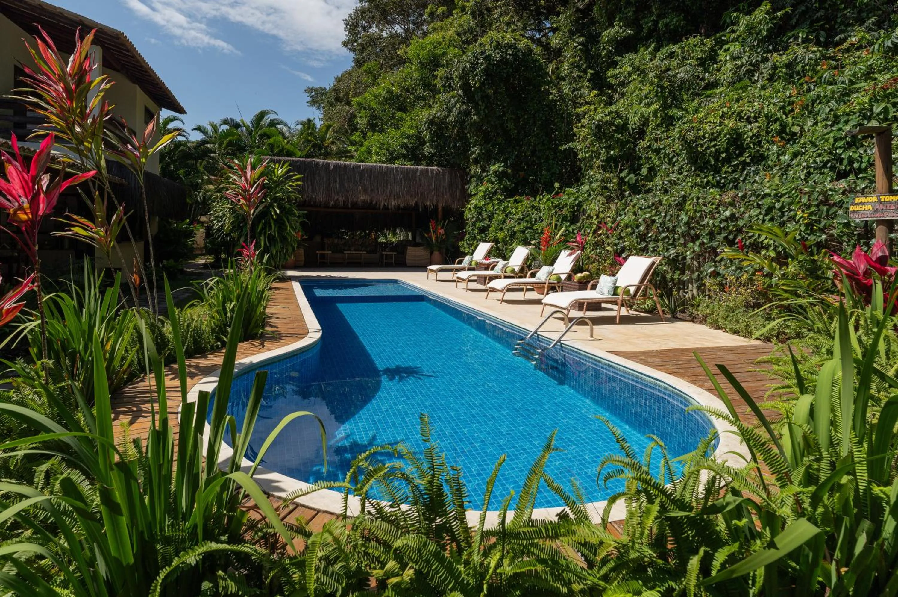 Swimming pool in Pousada Samambaia