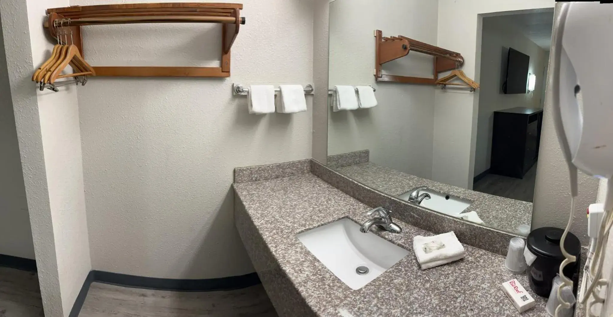 Bathroom in Red Roof Inn Kimball, TN I-24 Bathroom in Red Roof Inn Kimball, TN I-24