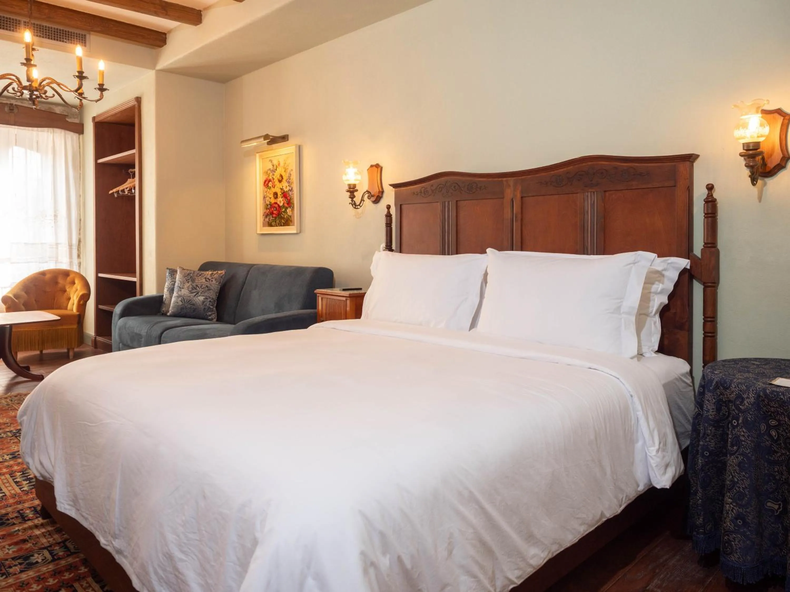 Photo of the whole room, Bed in Vila Ebel Hotel Pool & Spa