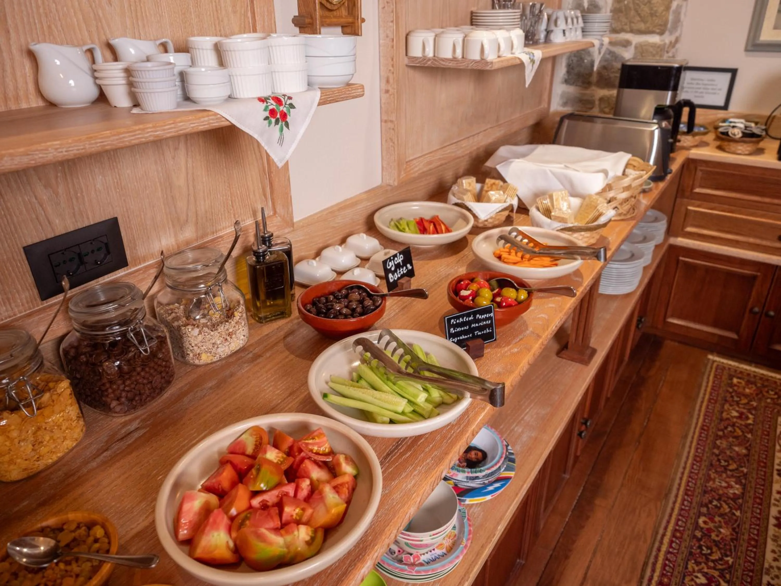 Restaurant/places to eat in Vila Ebel Hotel Pool & Spa