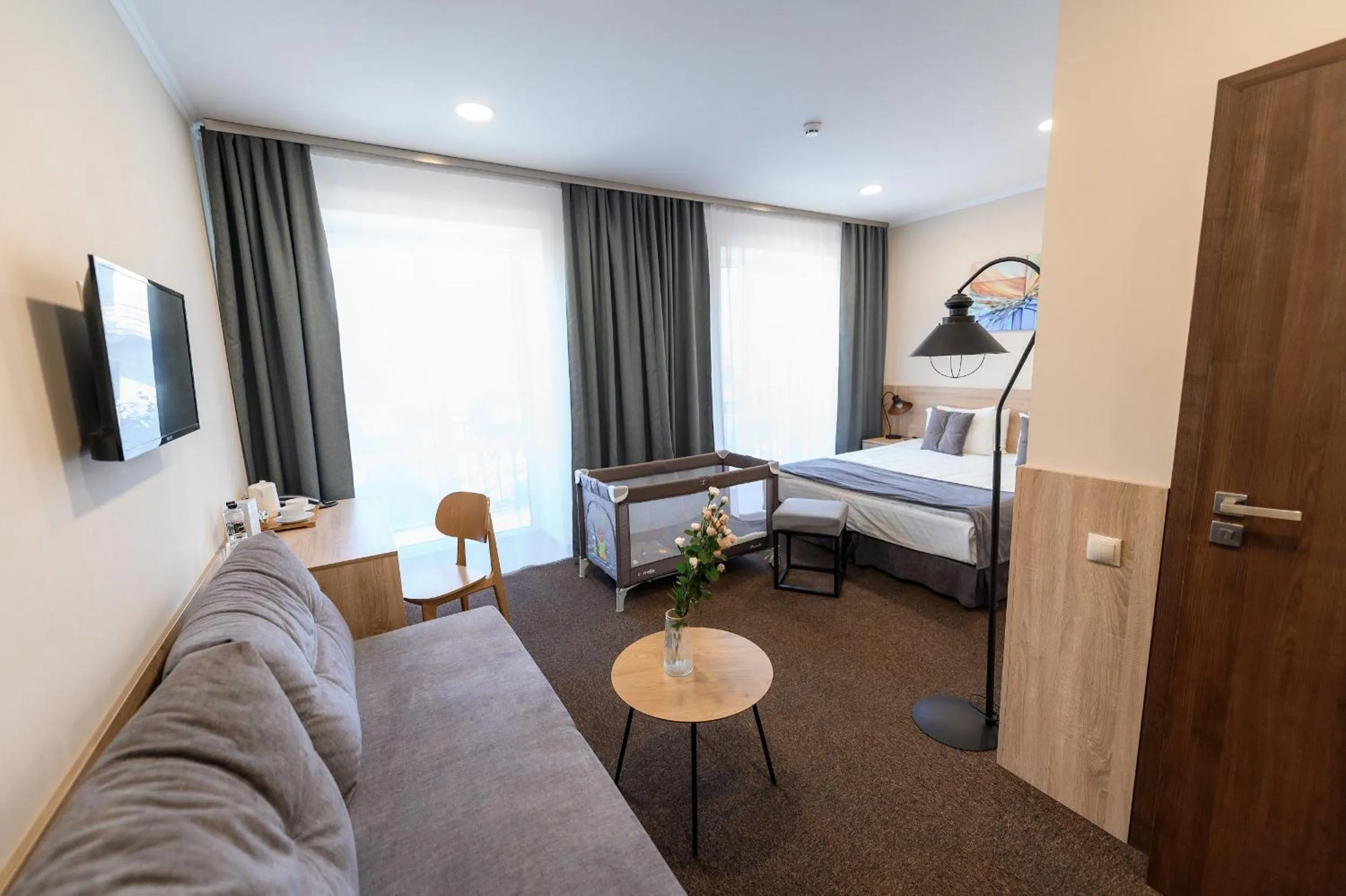 Photo of the whole room, Bed in Nota Bene Loft