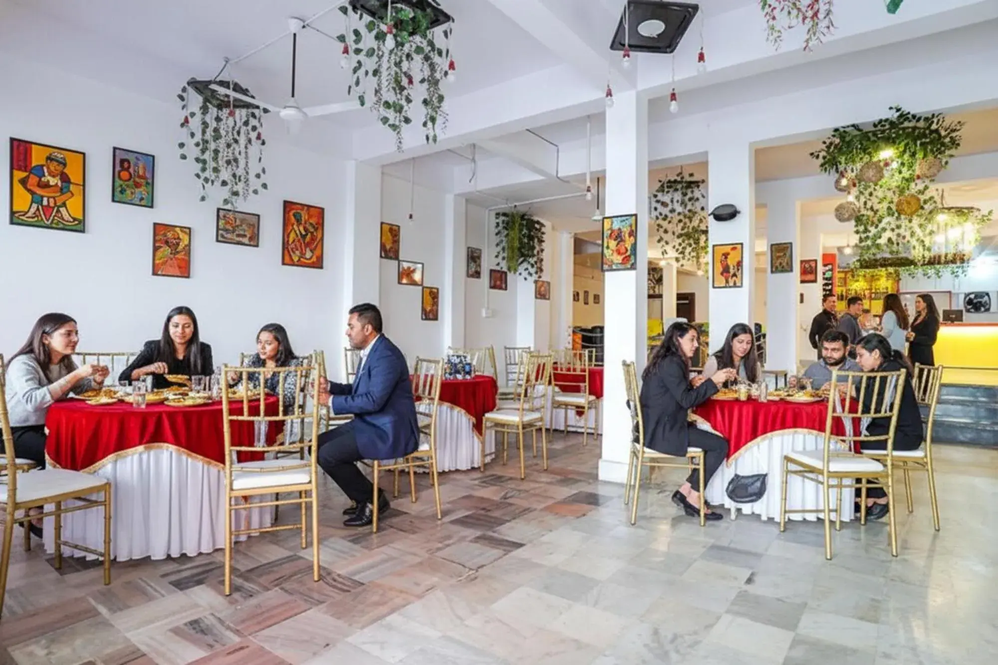 Restaurant/places to eat in FabHotel New Shanti Restaurant/places to eat in FabHotel New Shanti