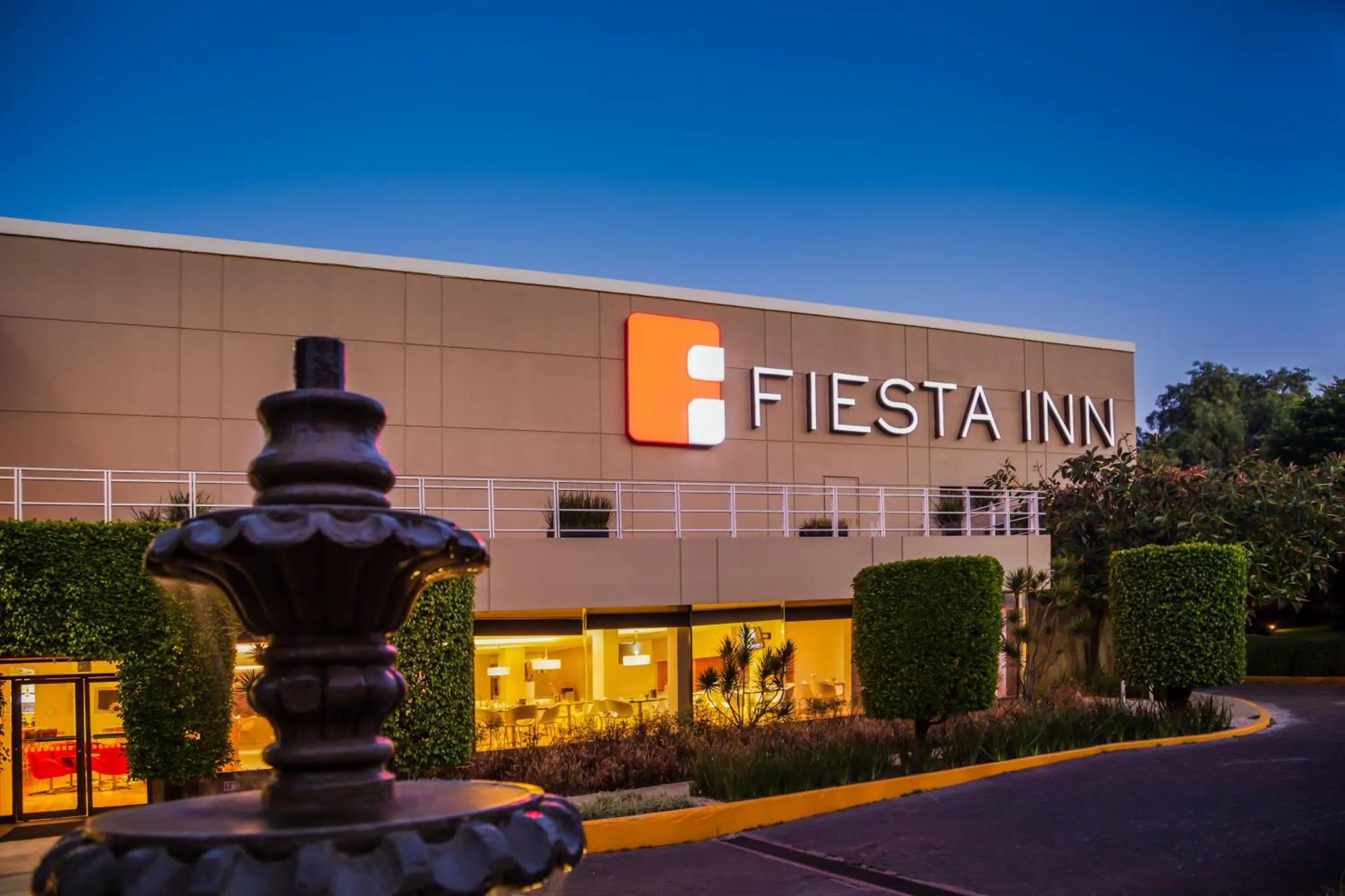 Property building in Fiesta Inn Ciudad de México Aeropuerto